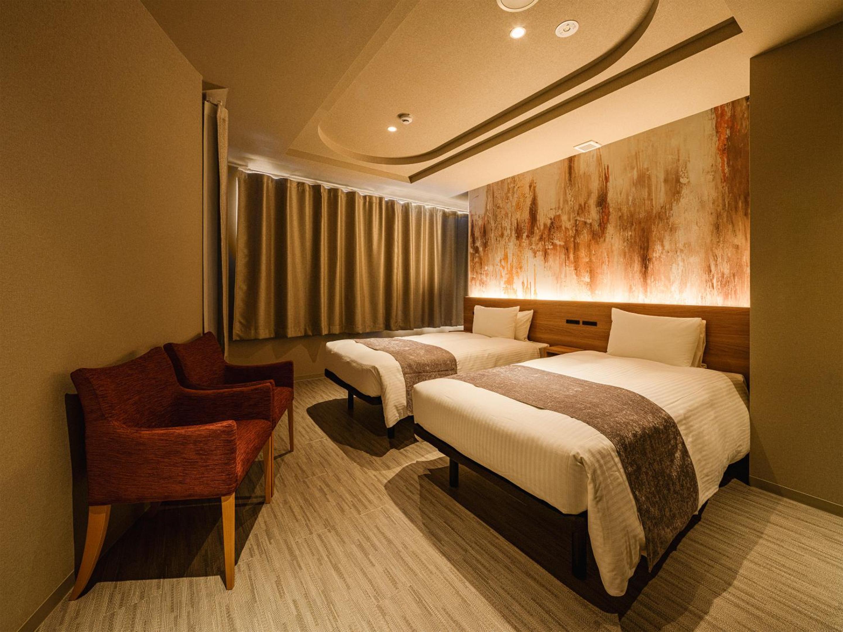 Superior Twin Room