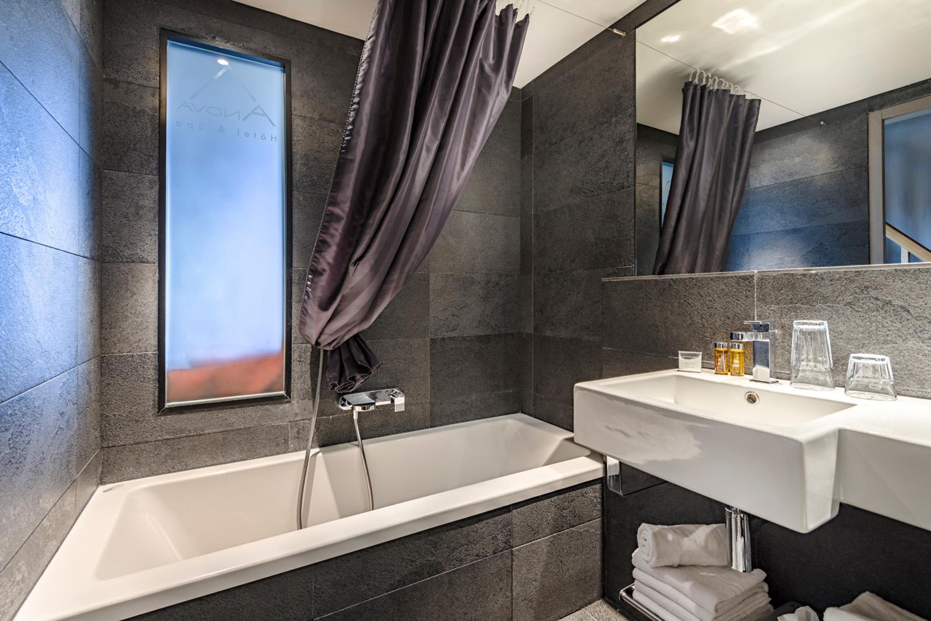 Junior Suite - Photo 6