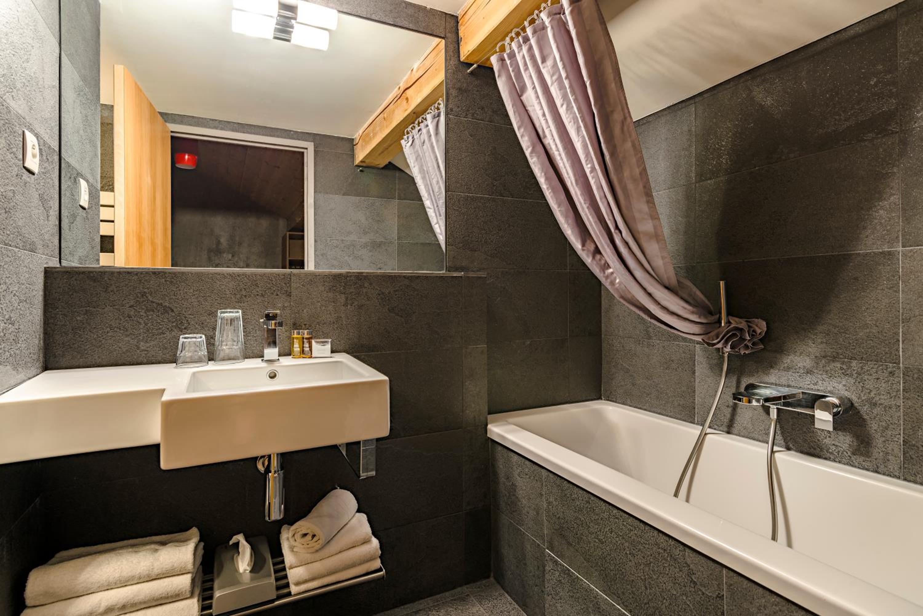 Double Room with Terrace - Photo 5