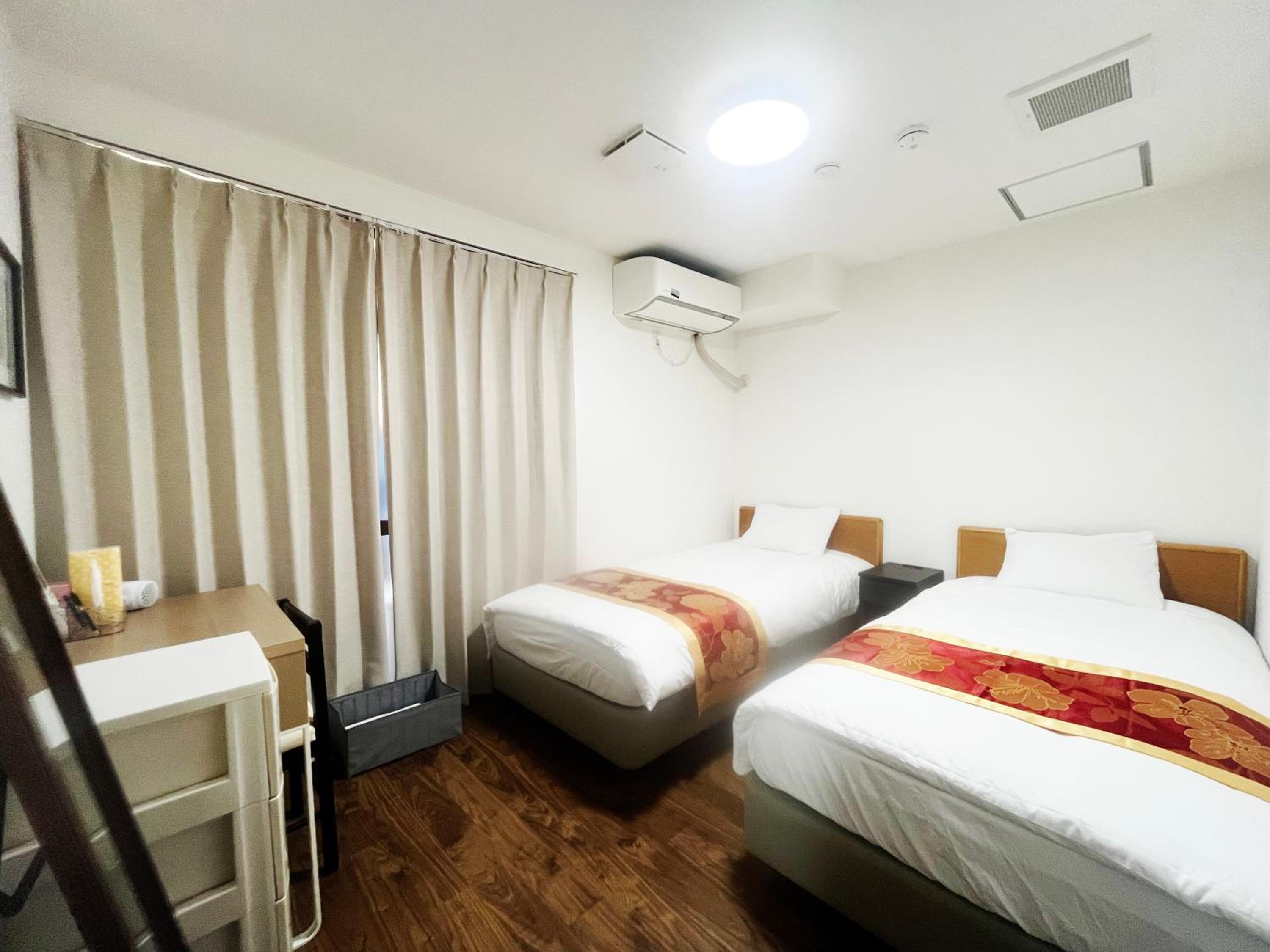 Double Room with Shared Toilet photo 3