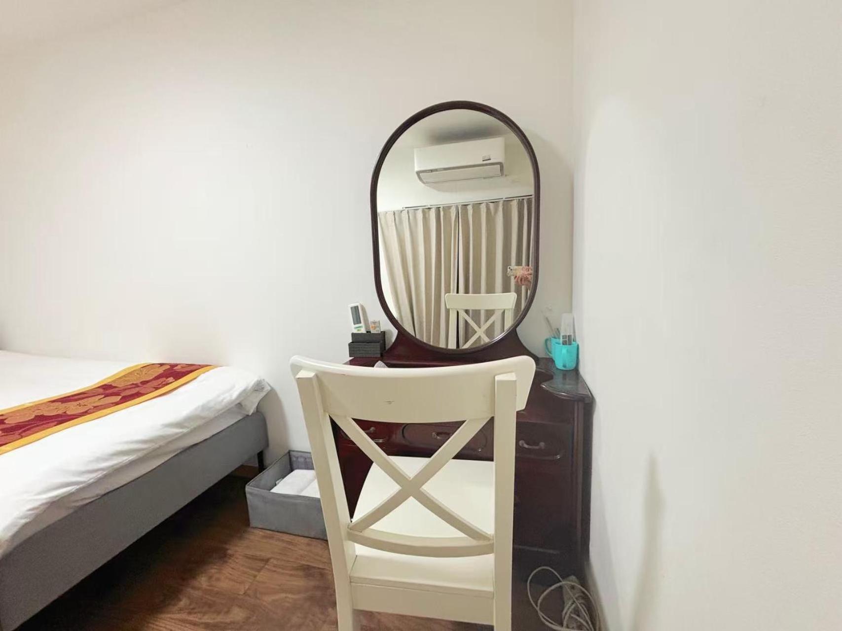 Standard Twin Room with Shared Bathroom photo 1