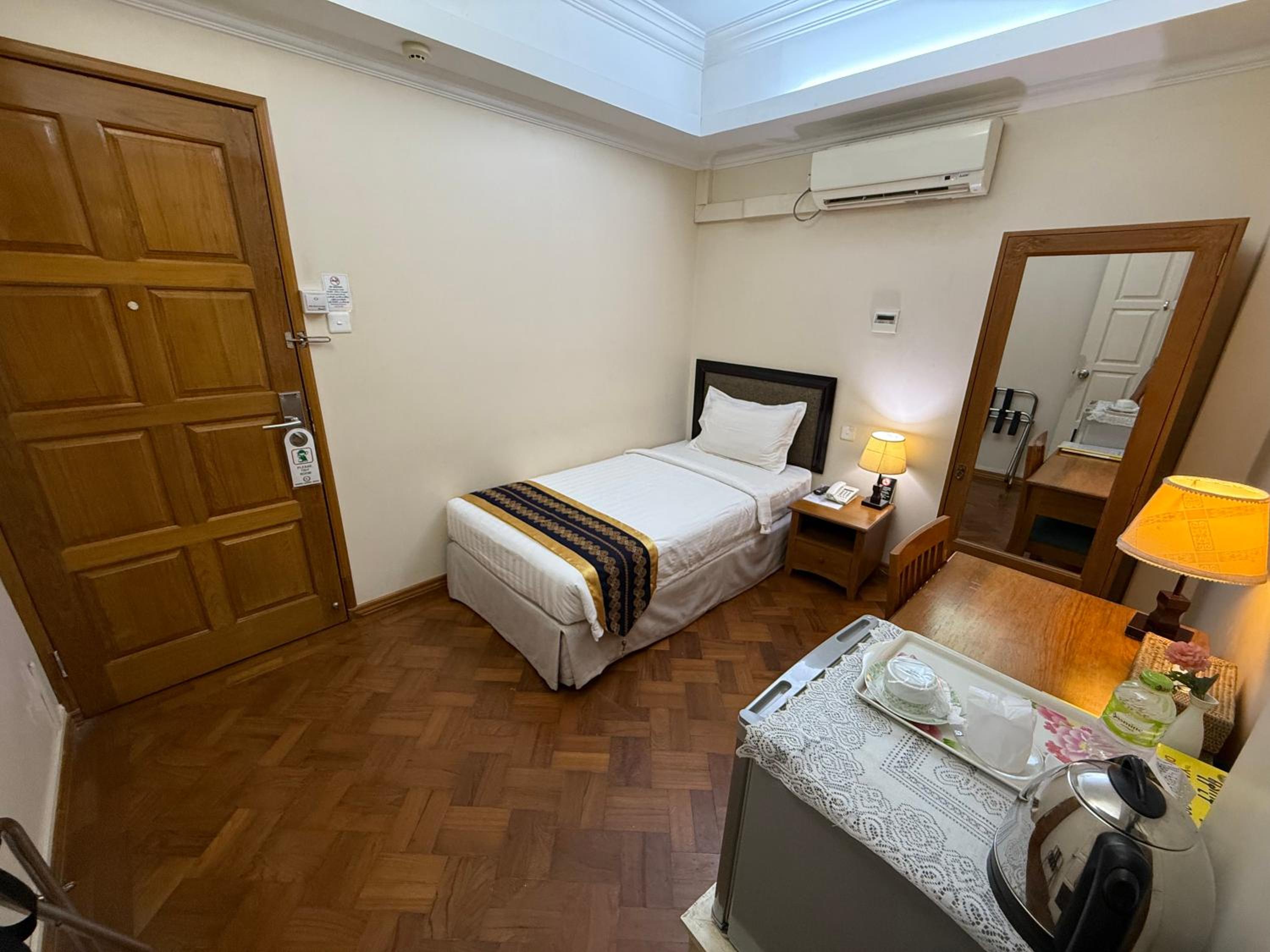 Standard Single Room photo 3