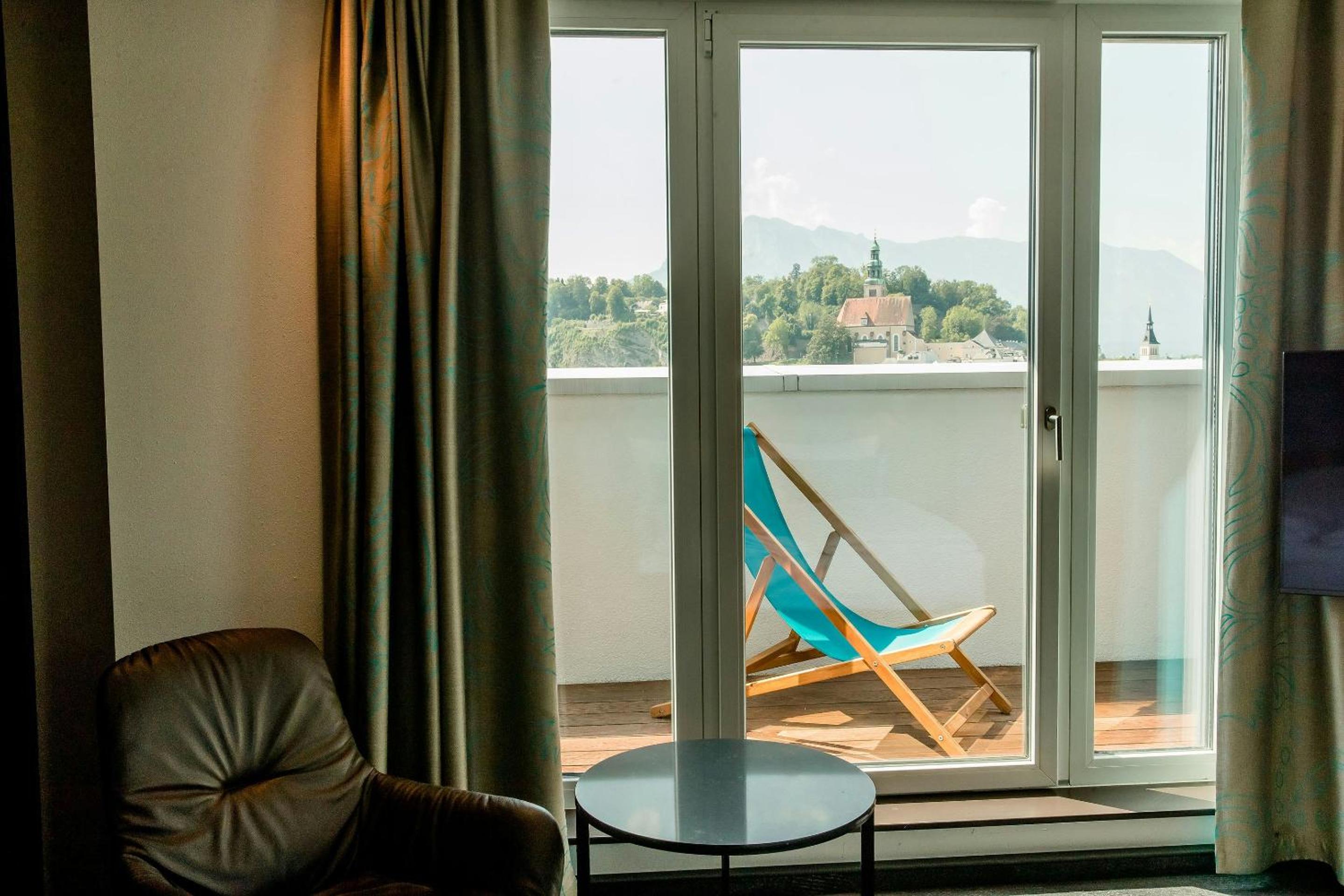 Superior Double Room with Balcony photo 3