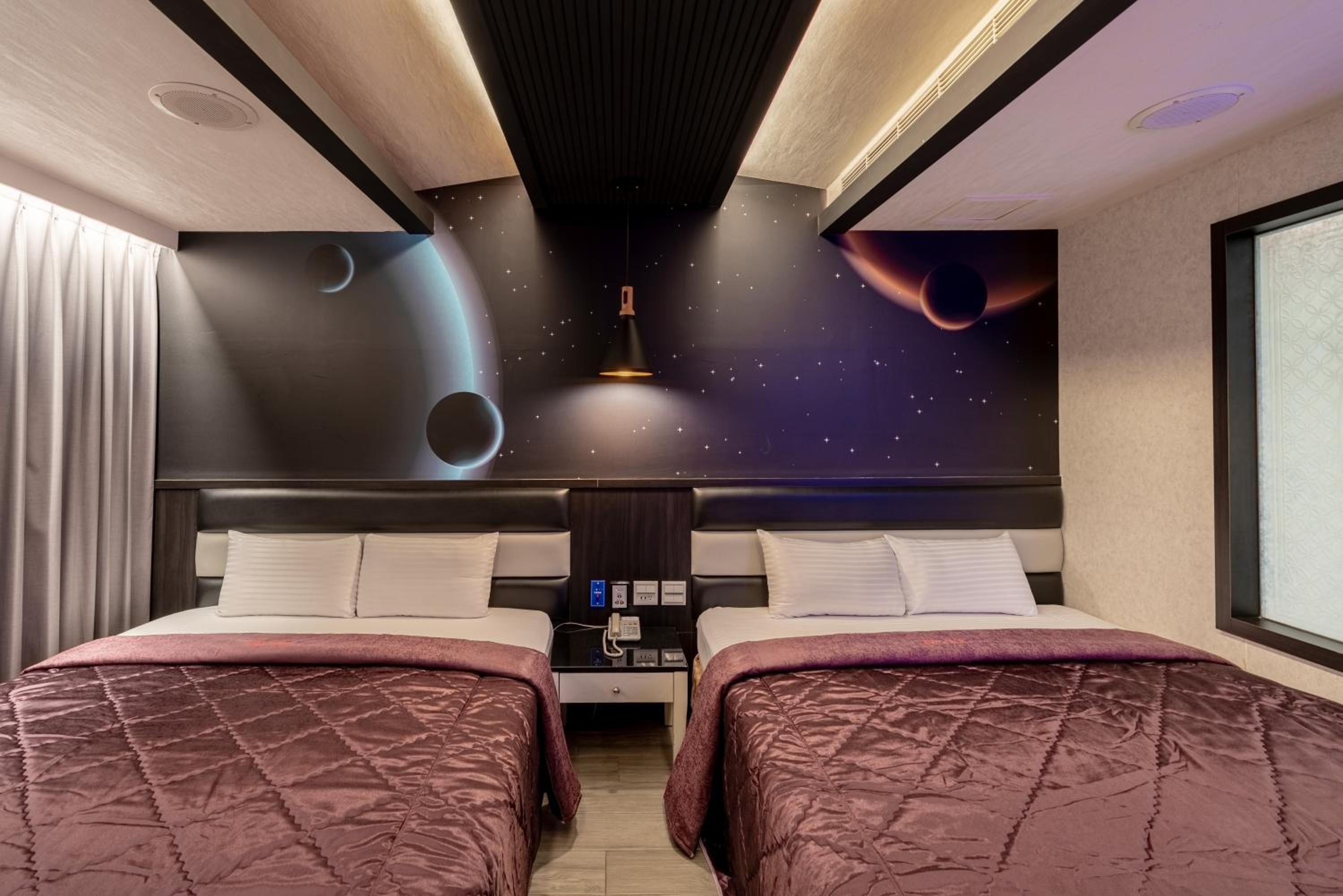 Standard Quadruple Room - Photo 4