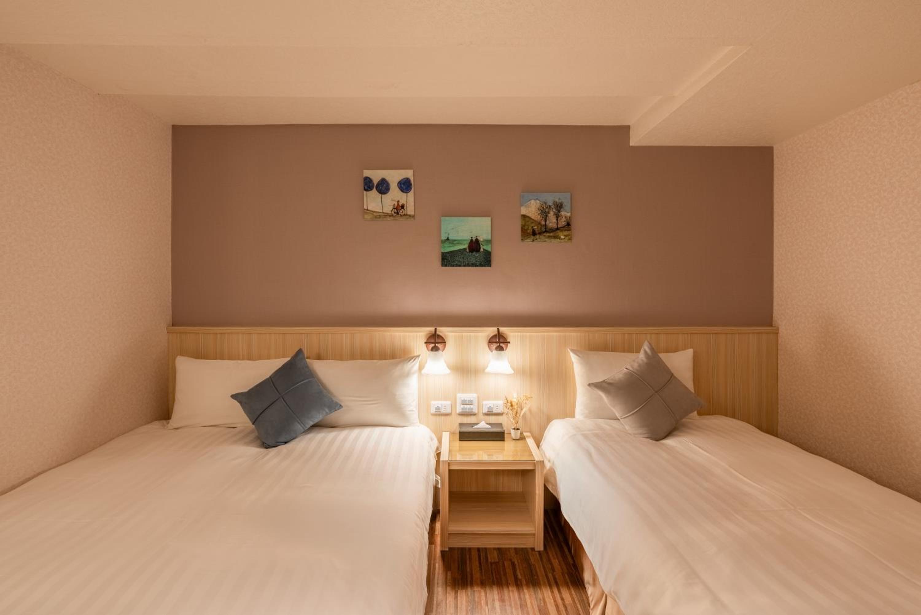 Triple Room - Photo 5
