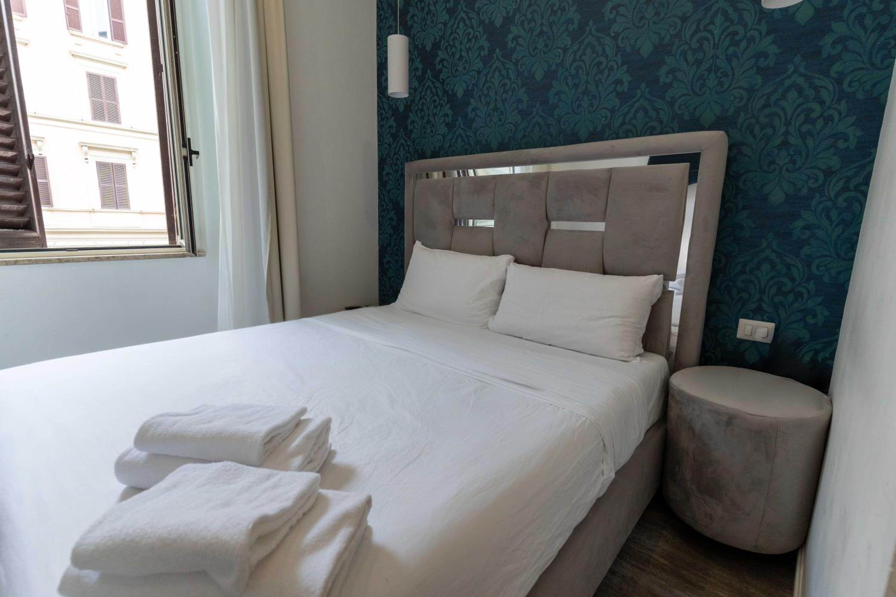 Standard Double Room photo 2