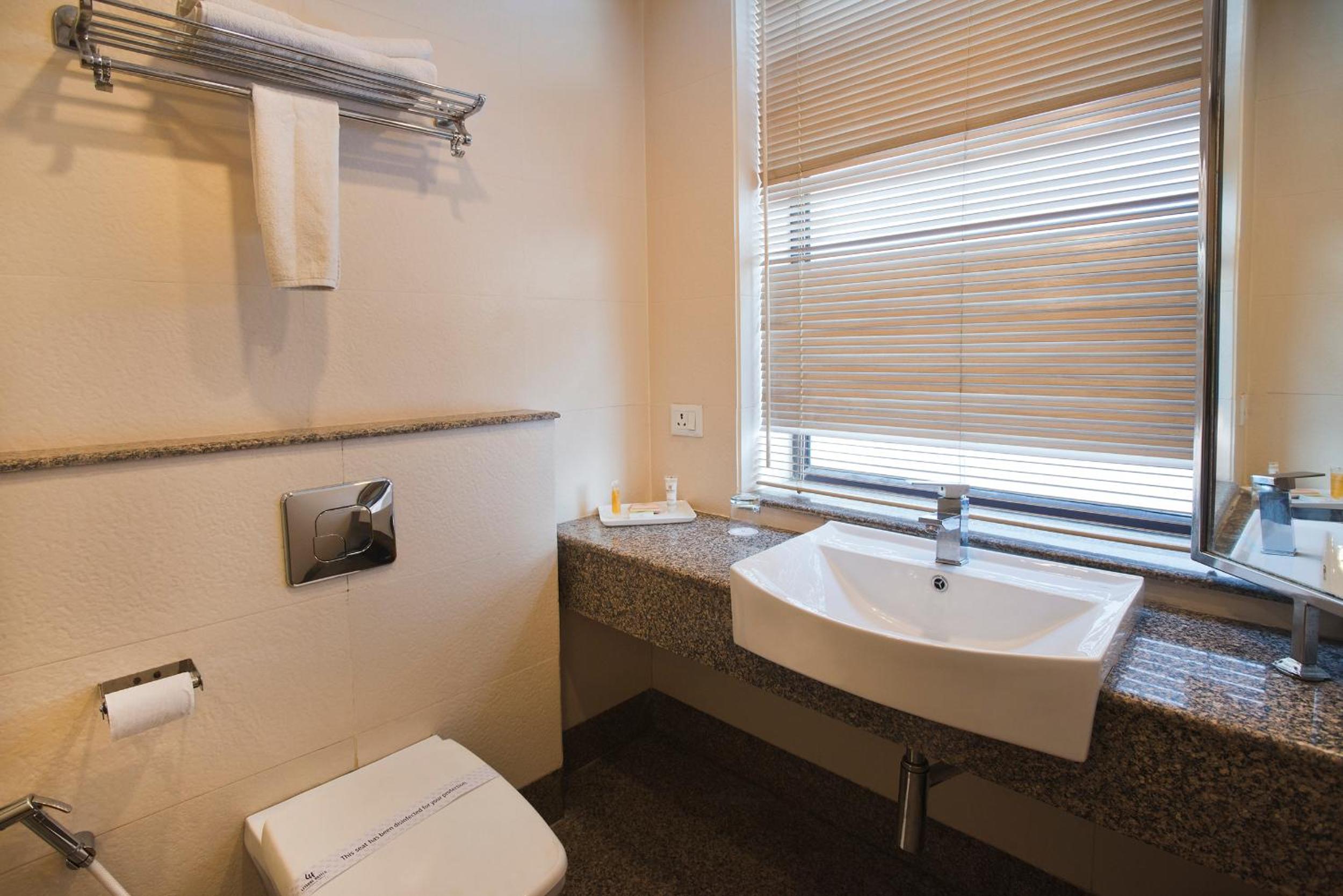Superior Room - Photo 5
