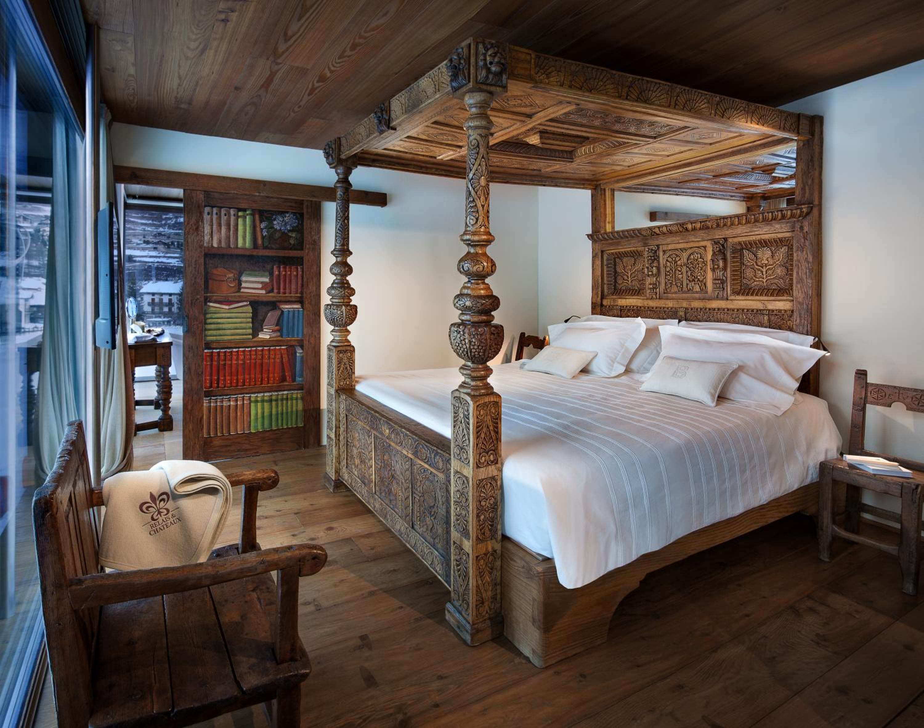 Executive King Suite - Photo 1