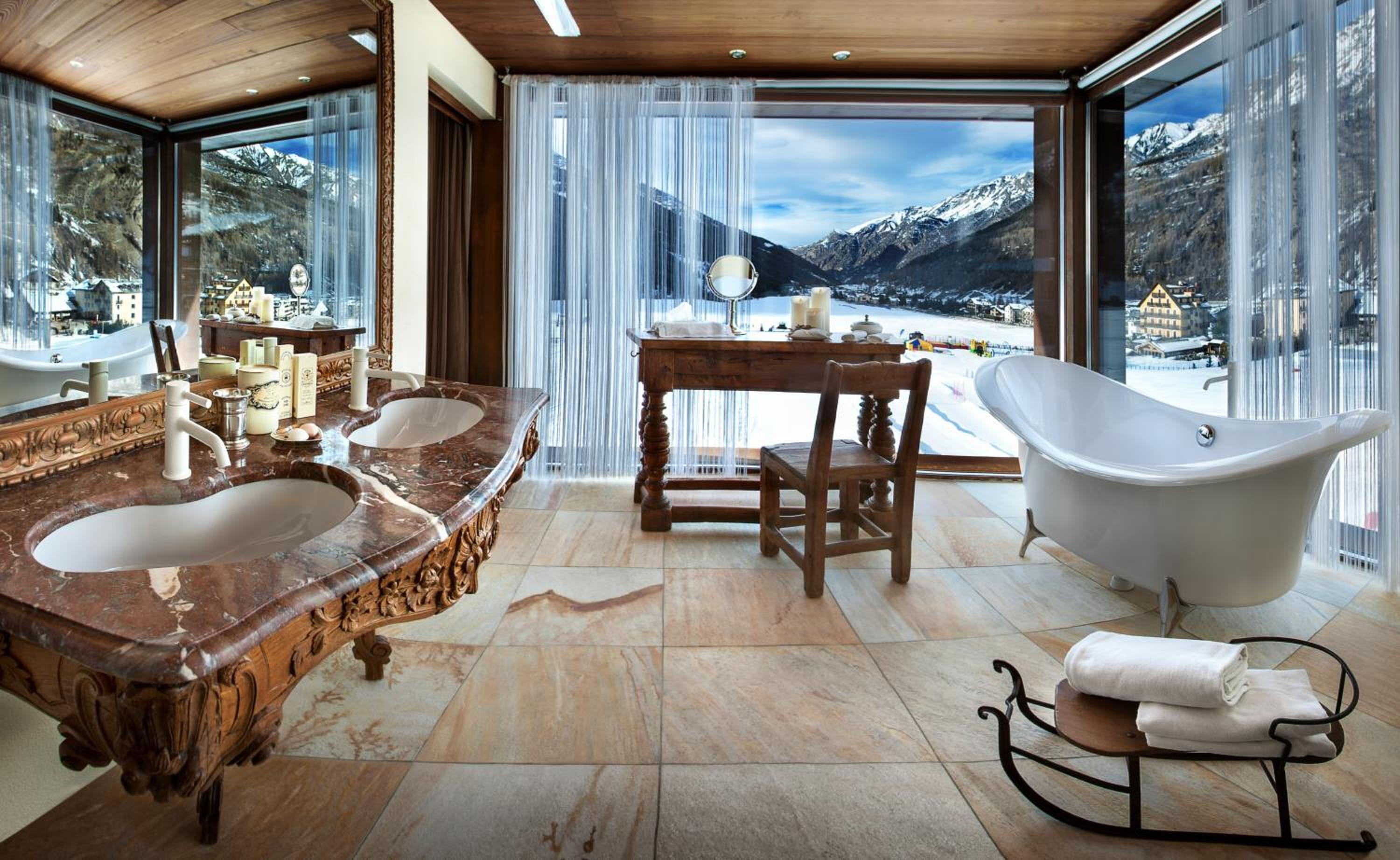 Executive King Suite - Photo 4