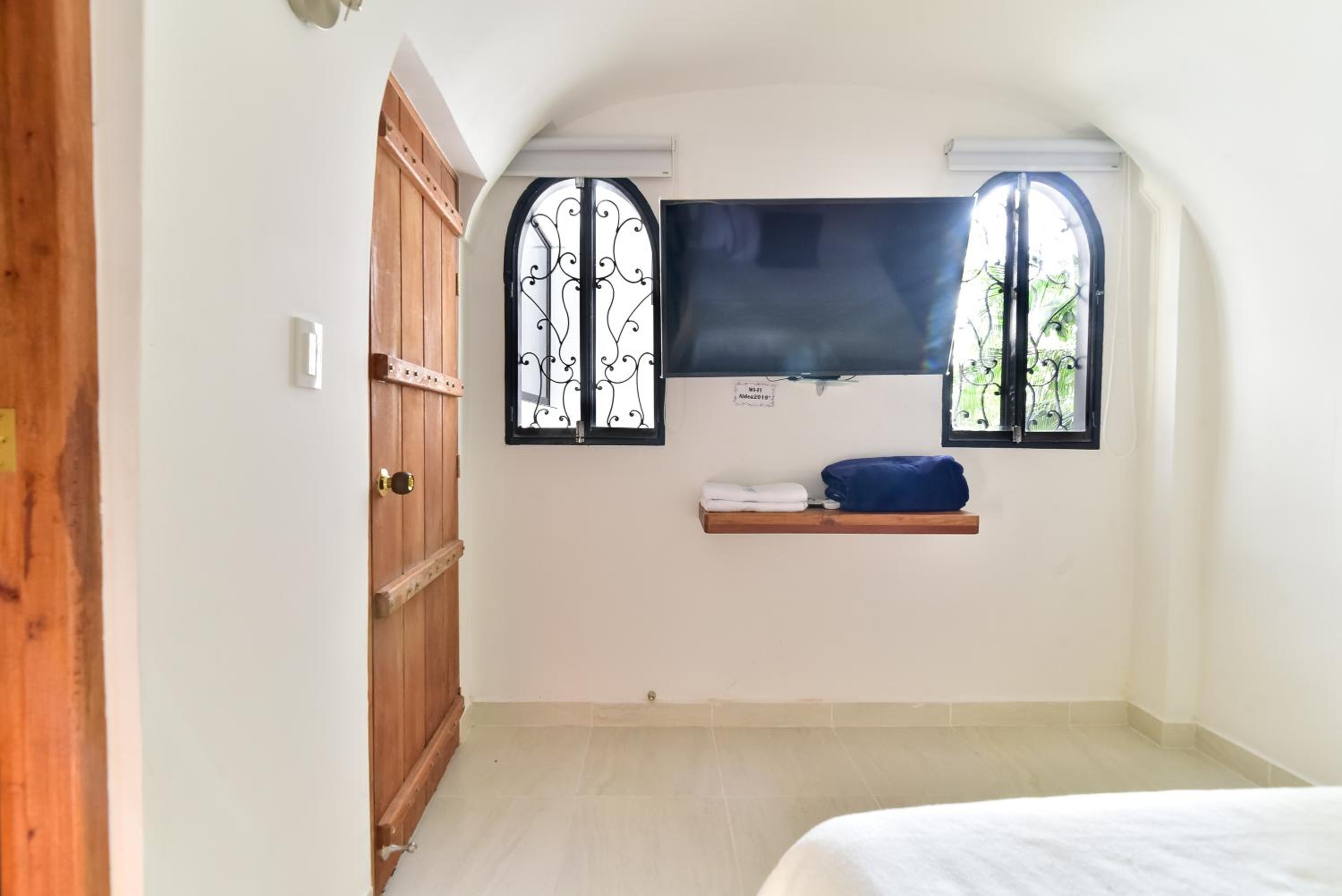 Single Room photo 3