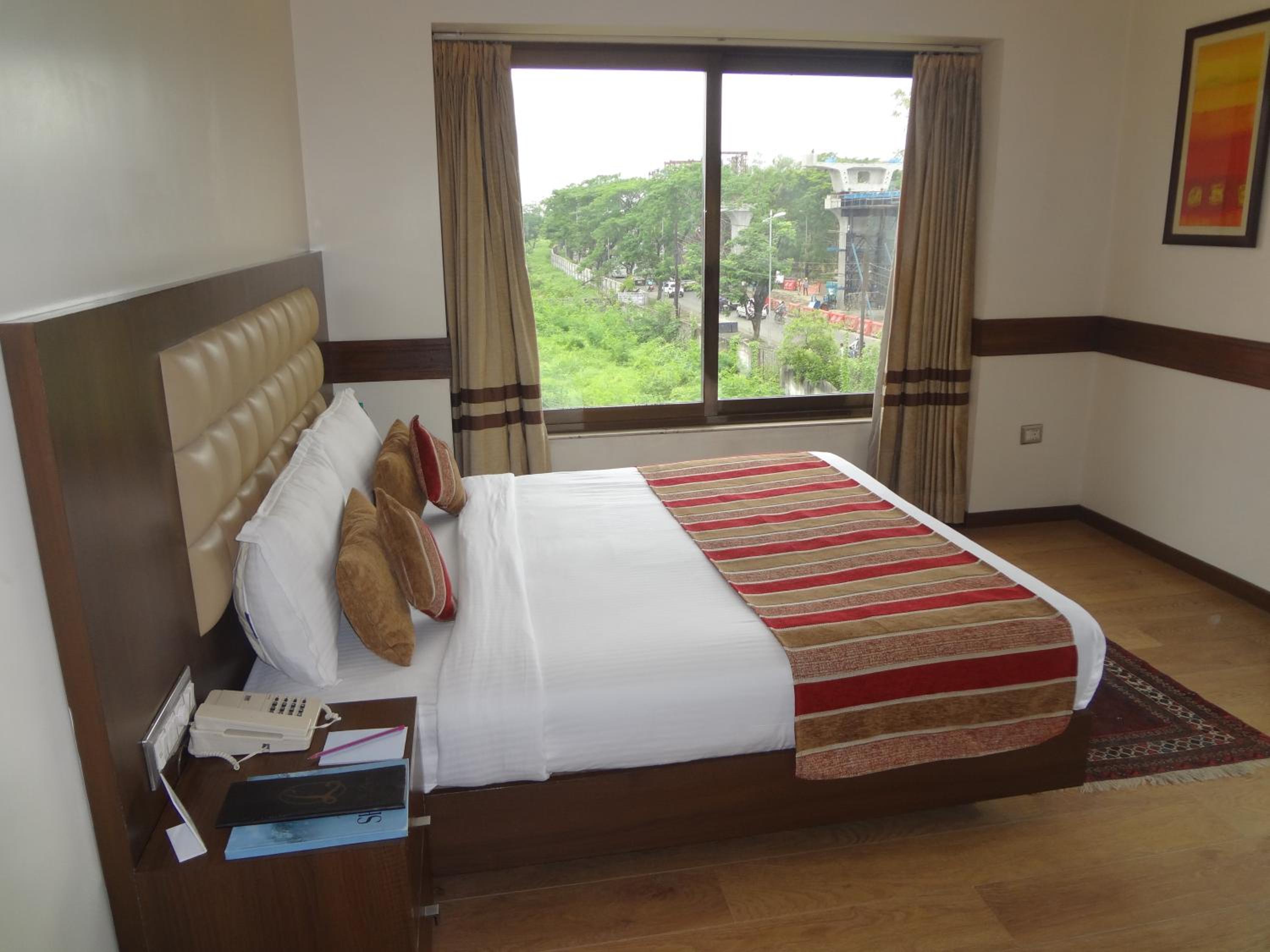 Premier Room - Photo 9