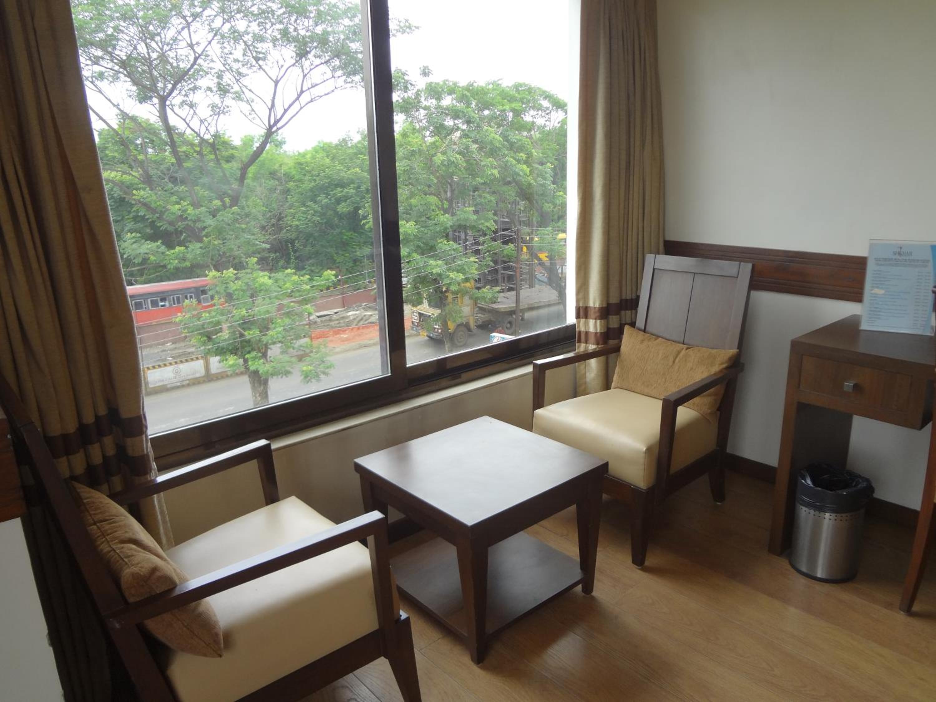 Premier Room - Photo 7