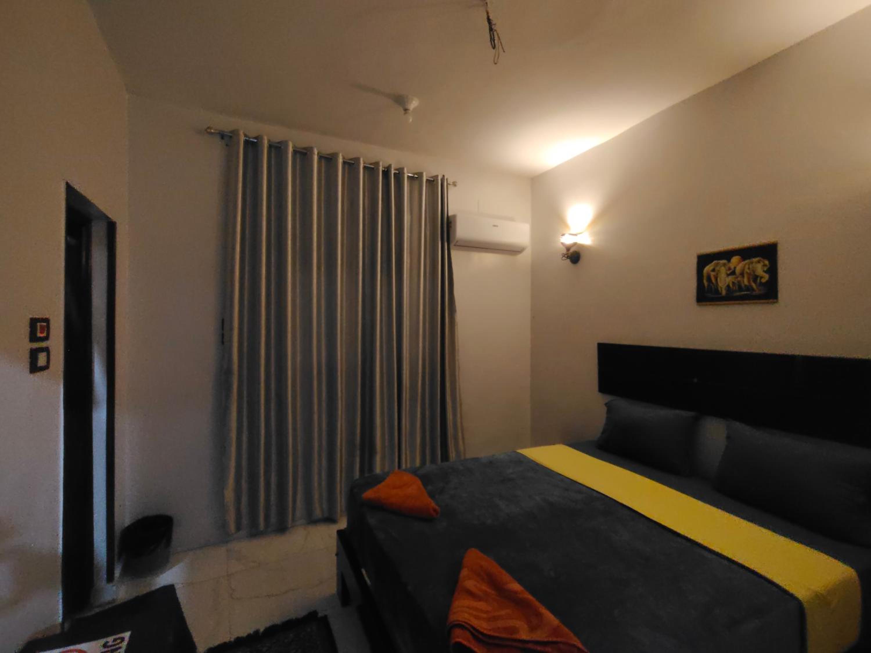 Deluxe Double Room - Photo 8