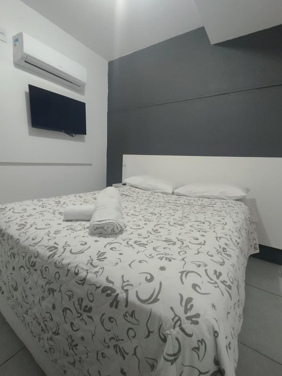 Basic Triple Room photo 2