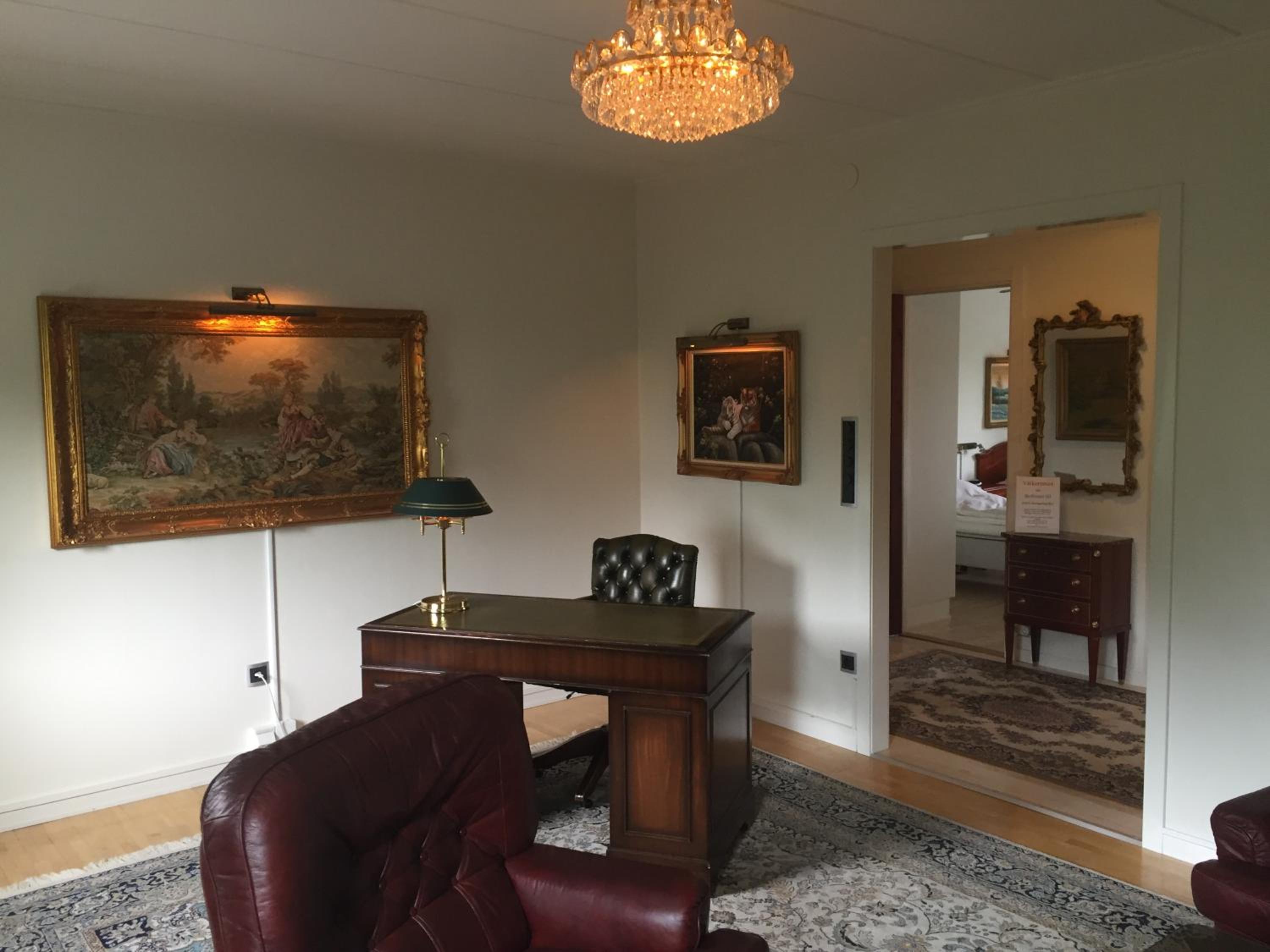 Standard Apartment