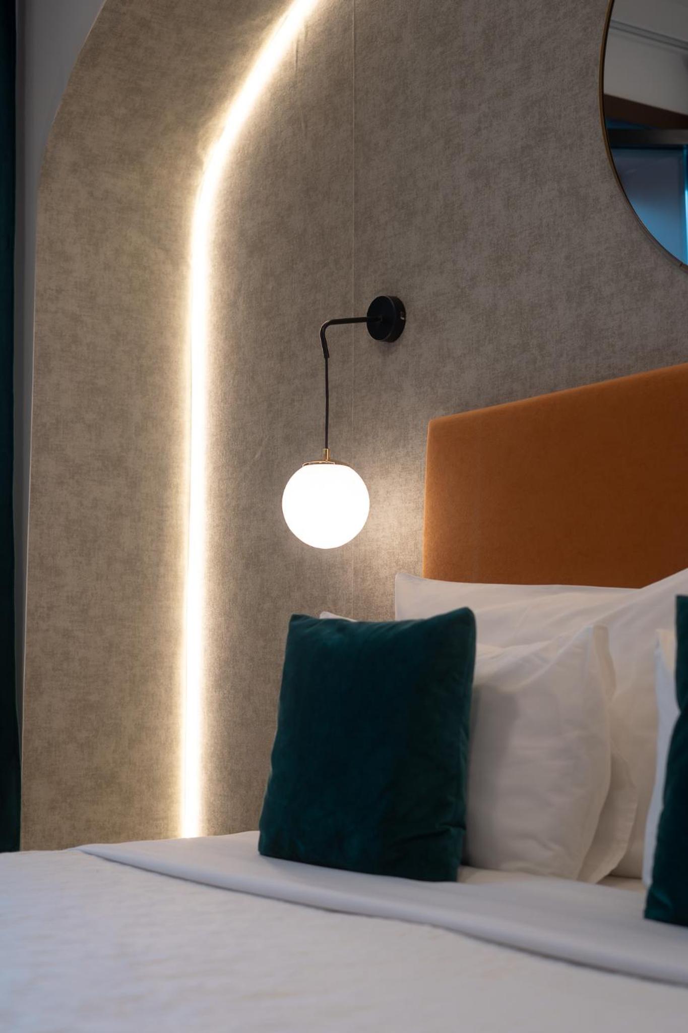 Budget Double Room photo 2