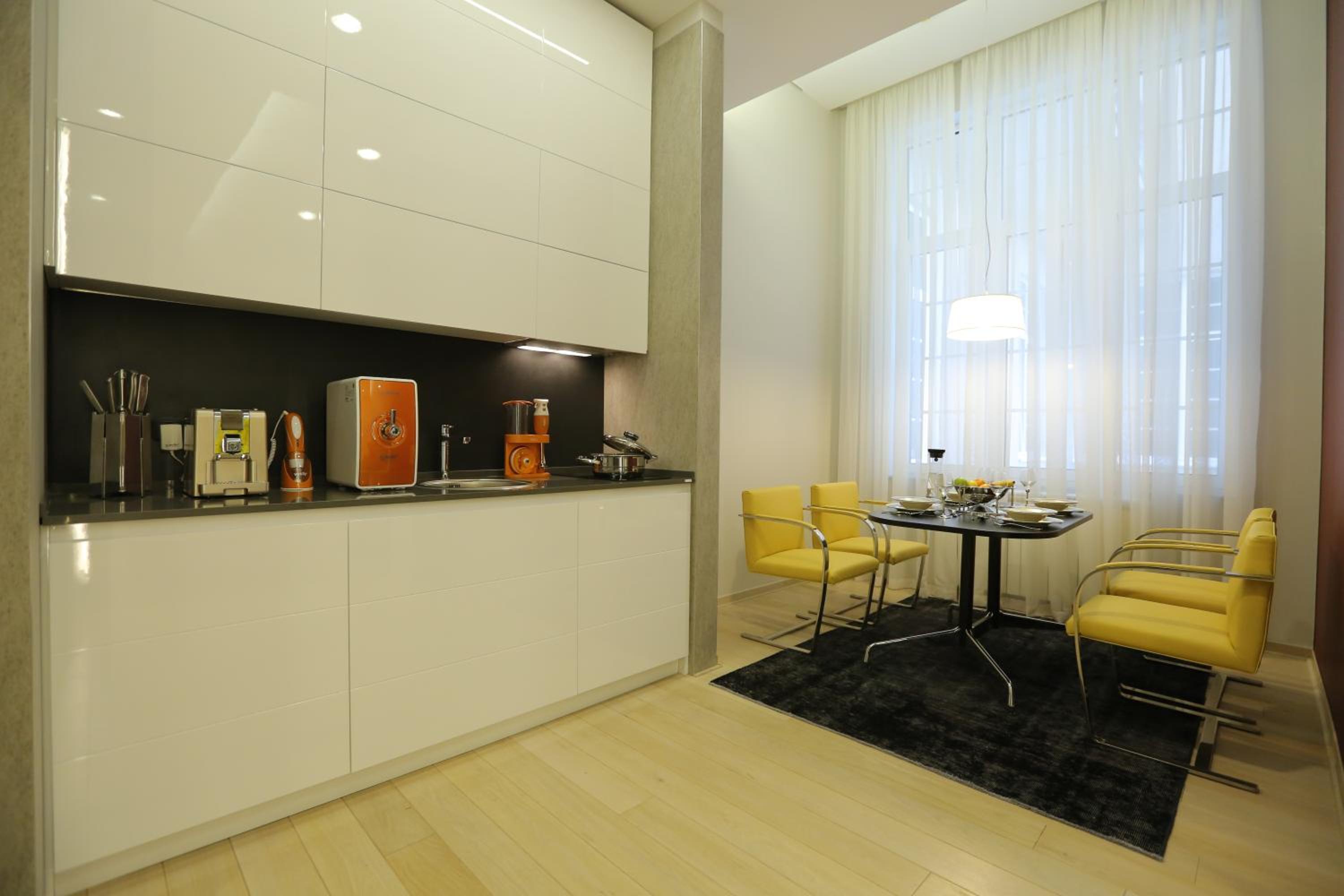 Two-Bedroom Apartment photo 2
