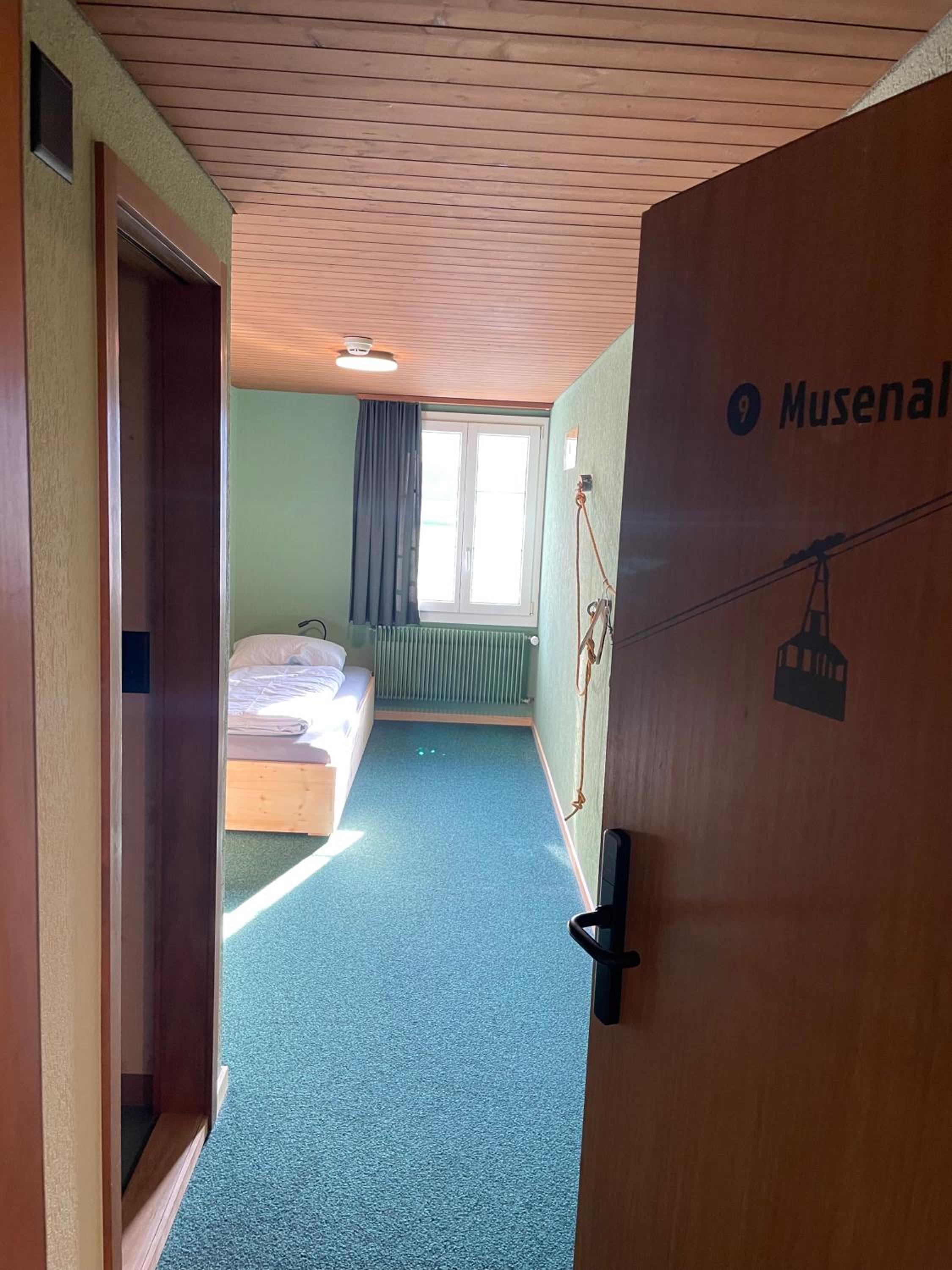 Single Room with Shared Toilet