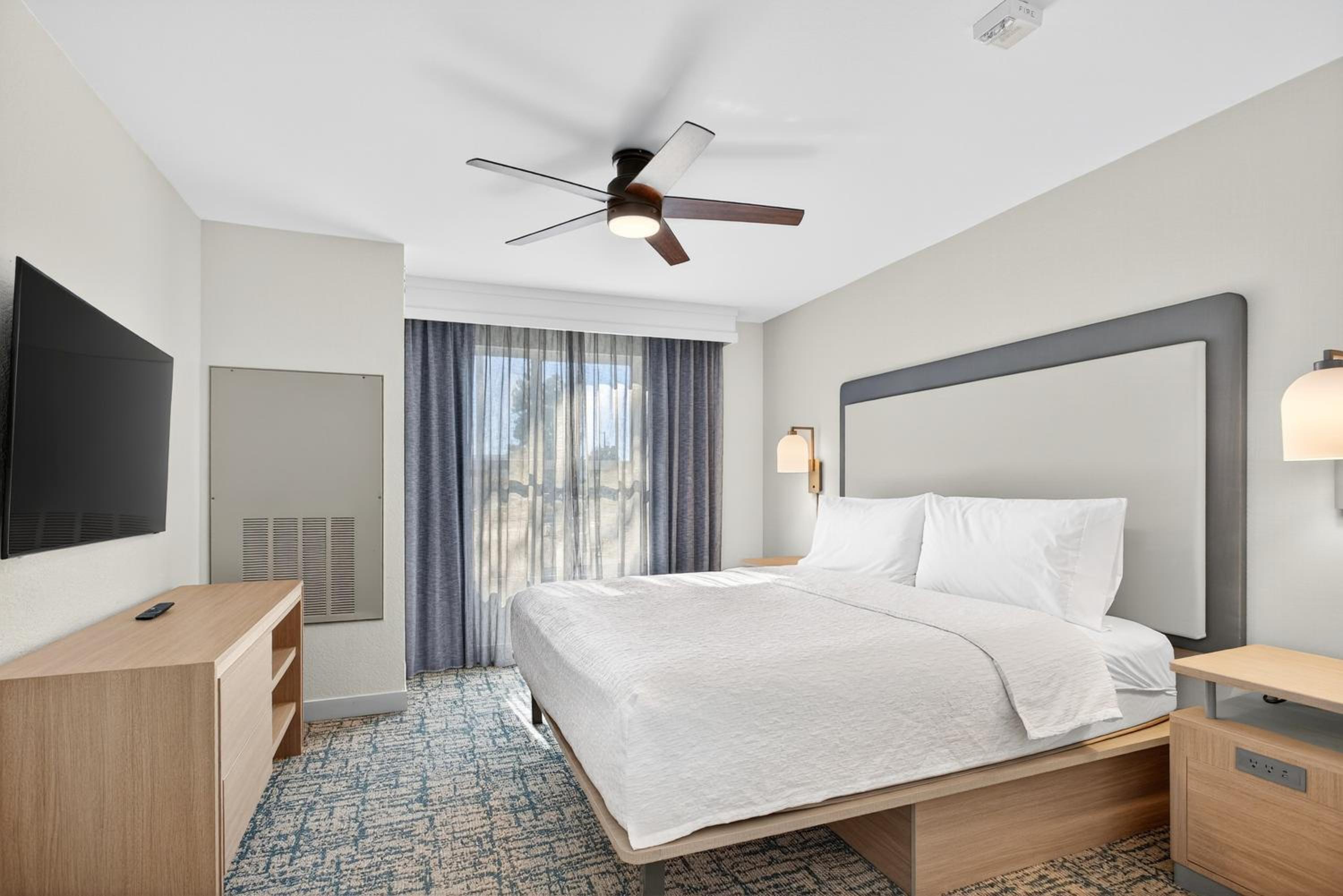 Two-Bedroom Suite - Non-Smoking