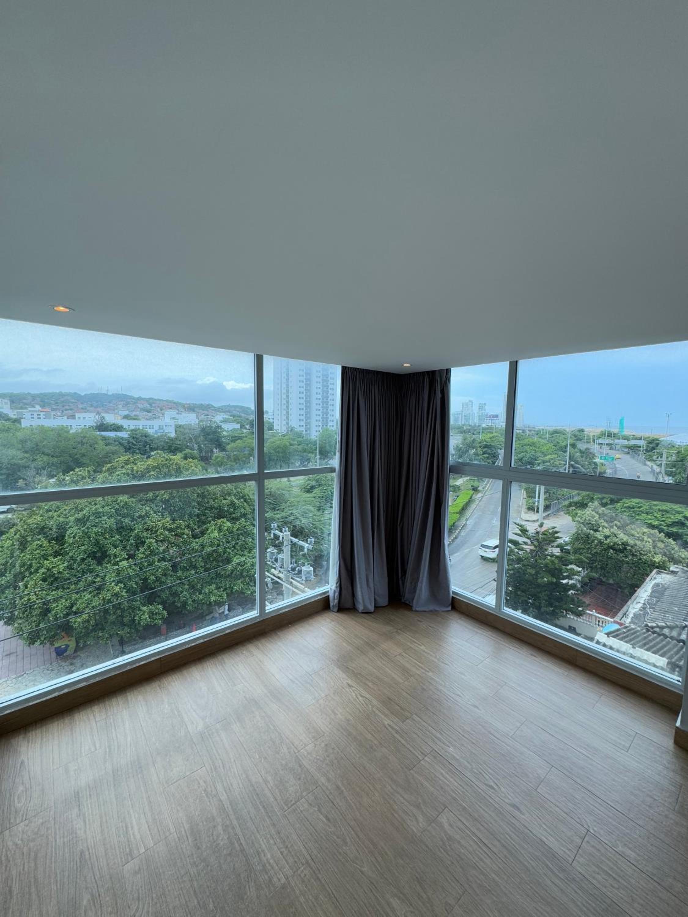 Family Room - Non-Smoking - Photo 8