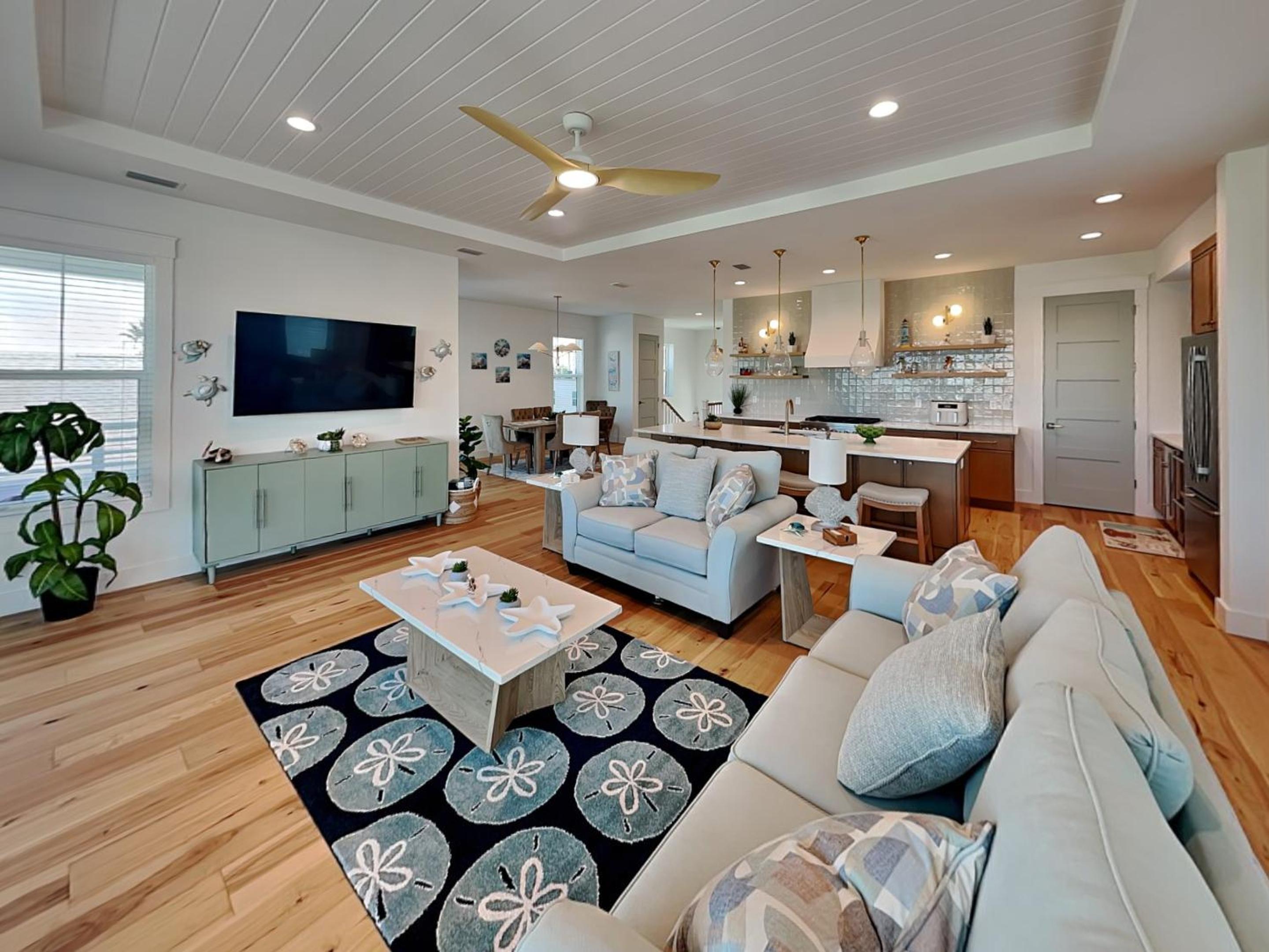 Five-Bedroom House photo 3