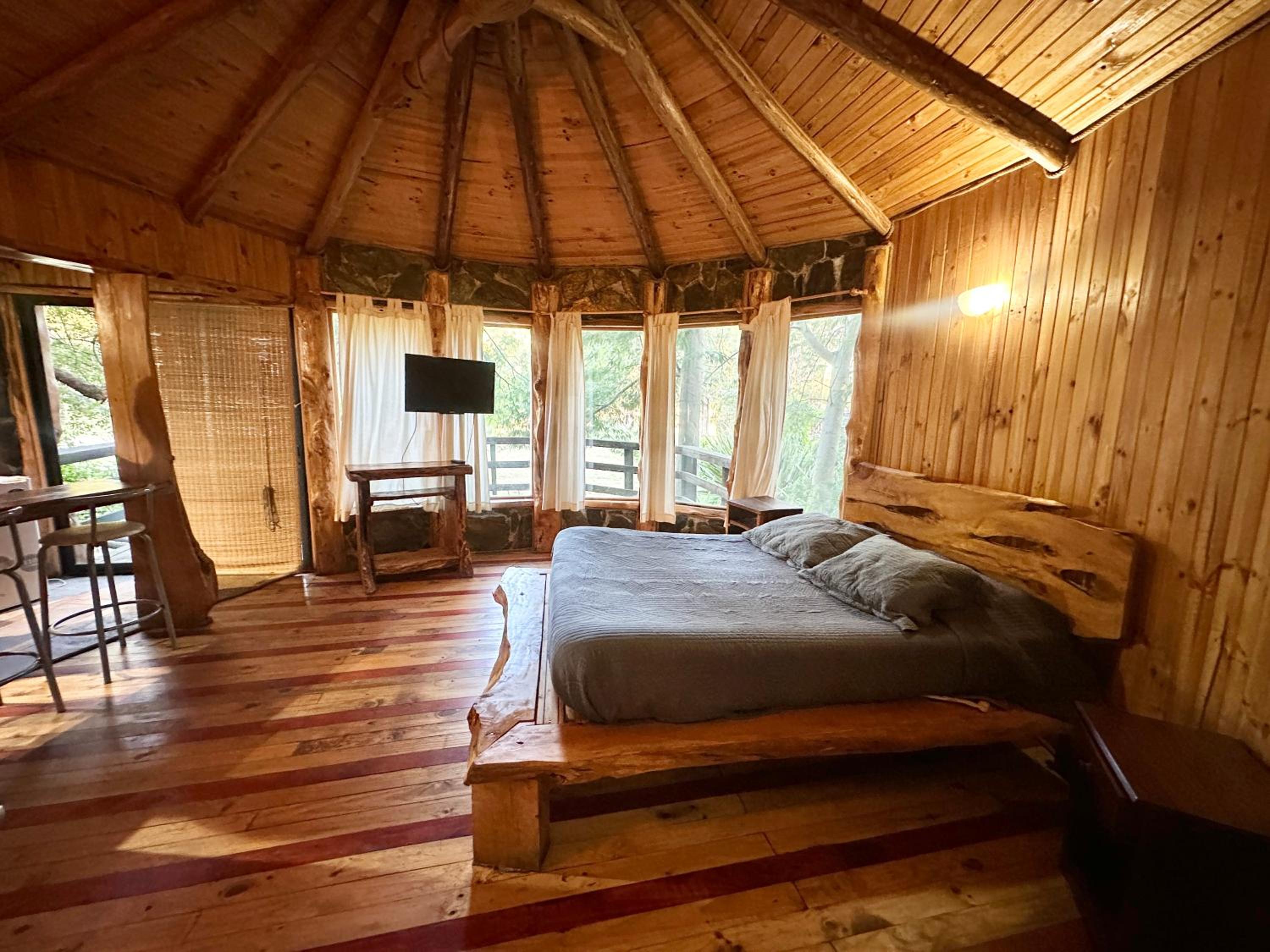 One-Bedroom Bungalow photo 2