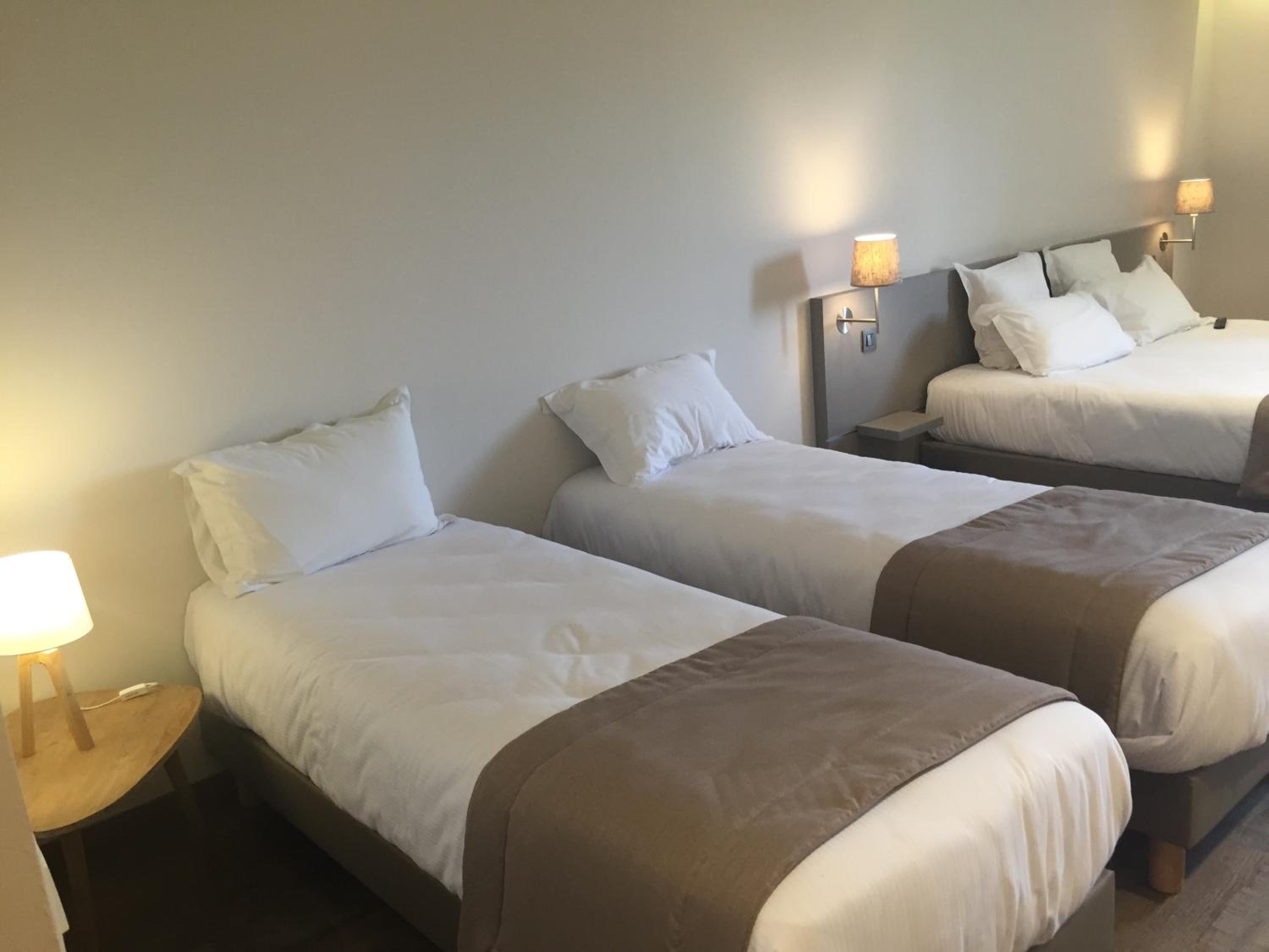 Junior Suite with Garden View - Photo 3