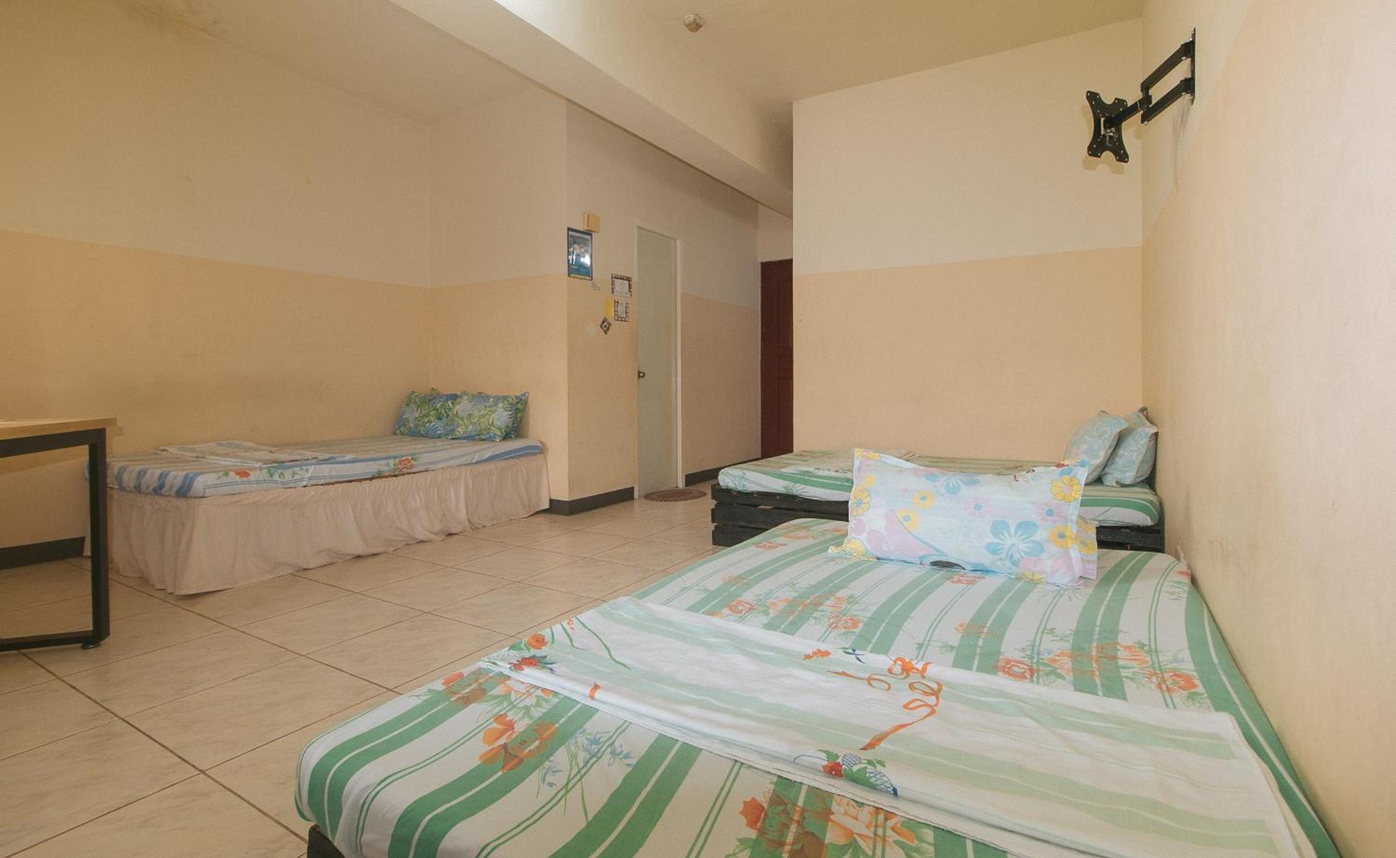 Deluxe Family Suite