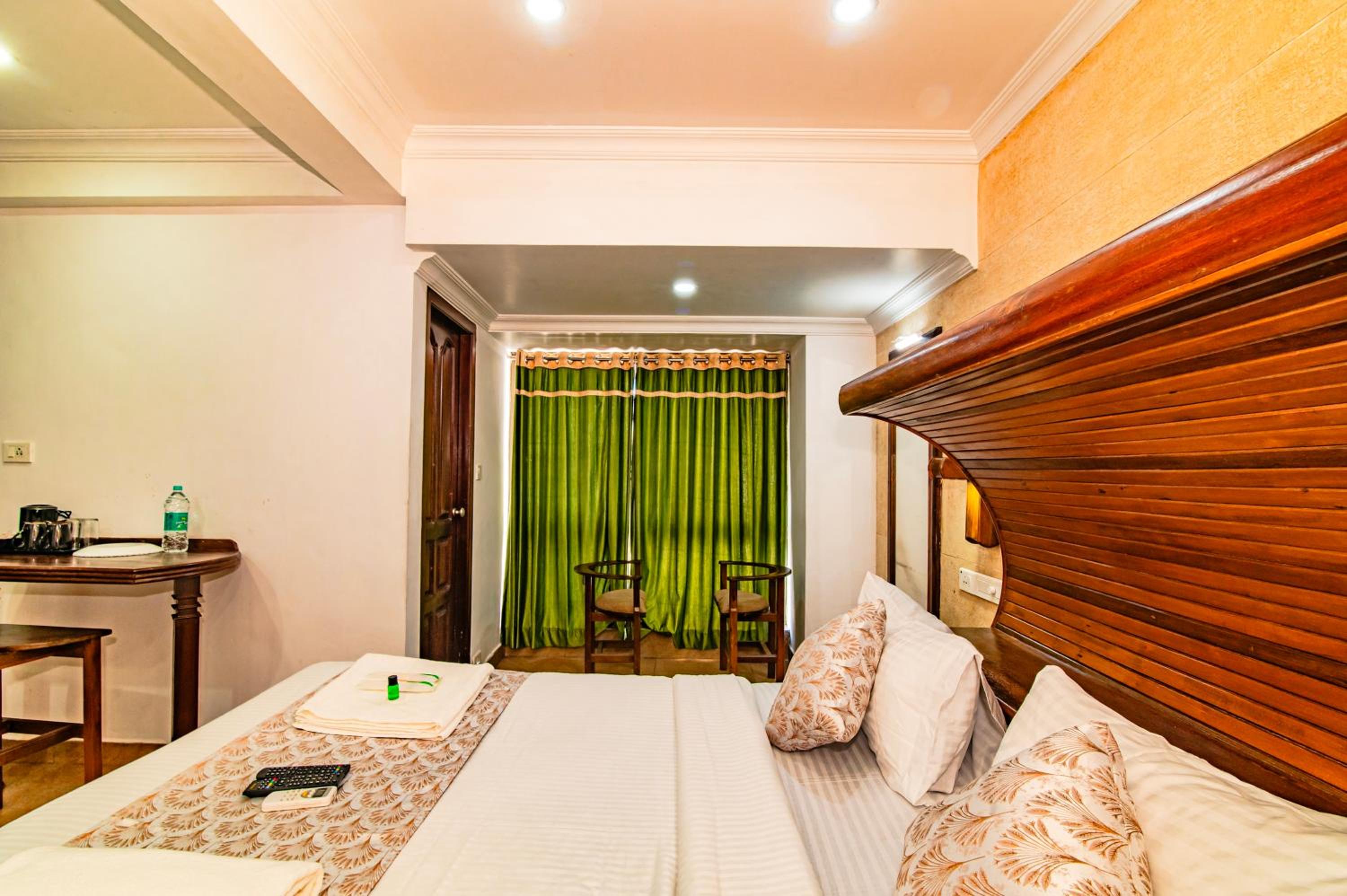 Deluxe Double Room - Photo 4