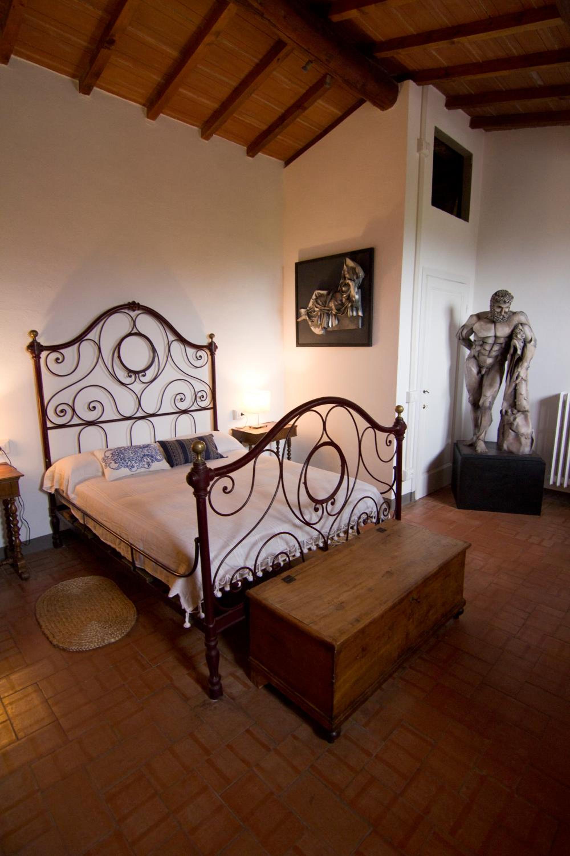Double Room with Private External Bathroom photo 3