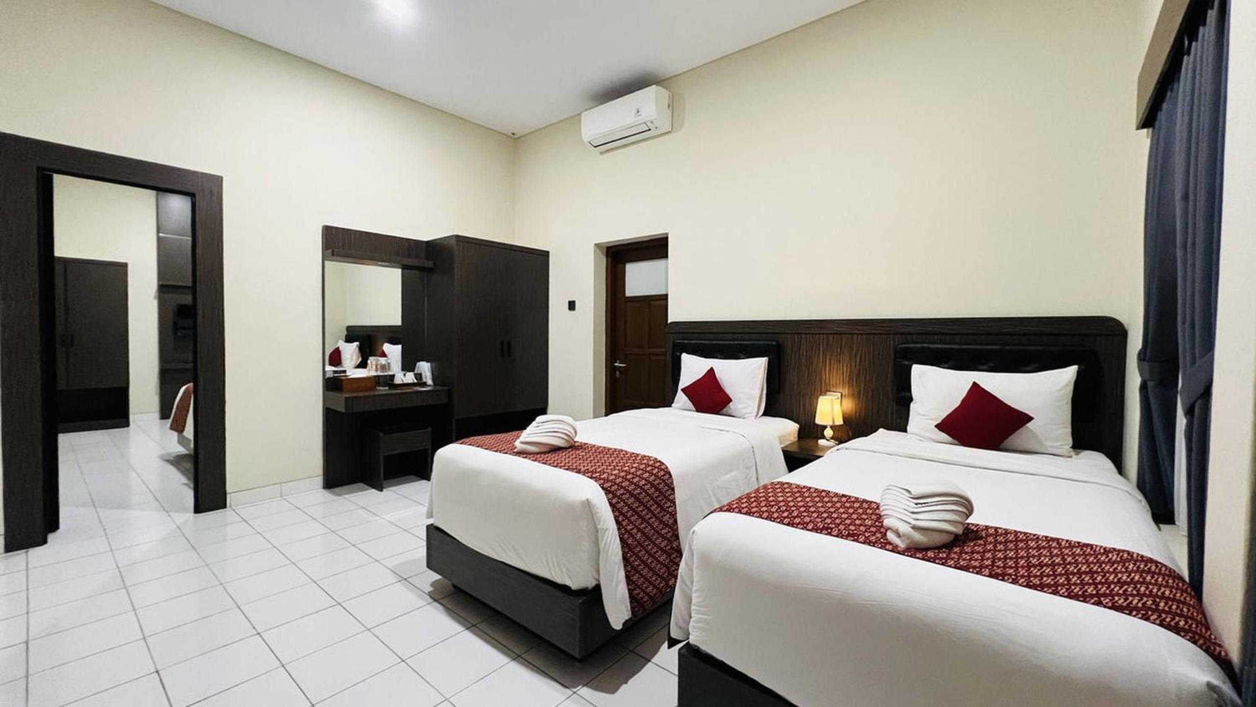 Twin Room with Terrace