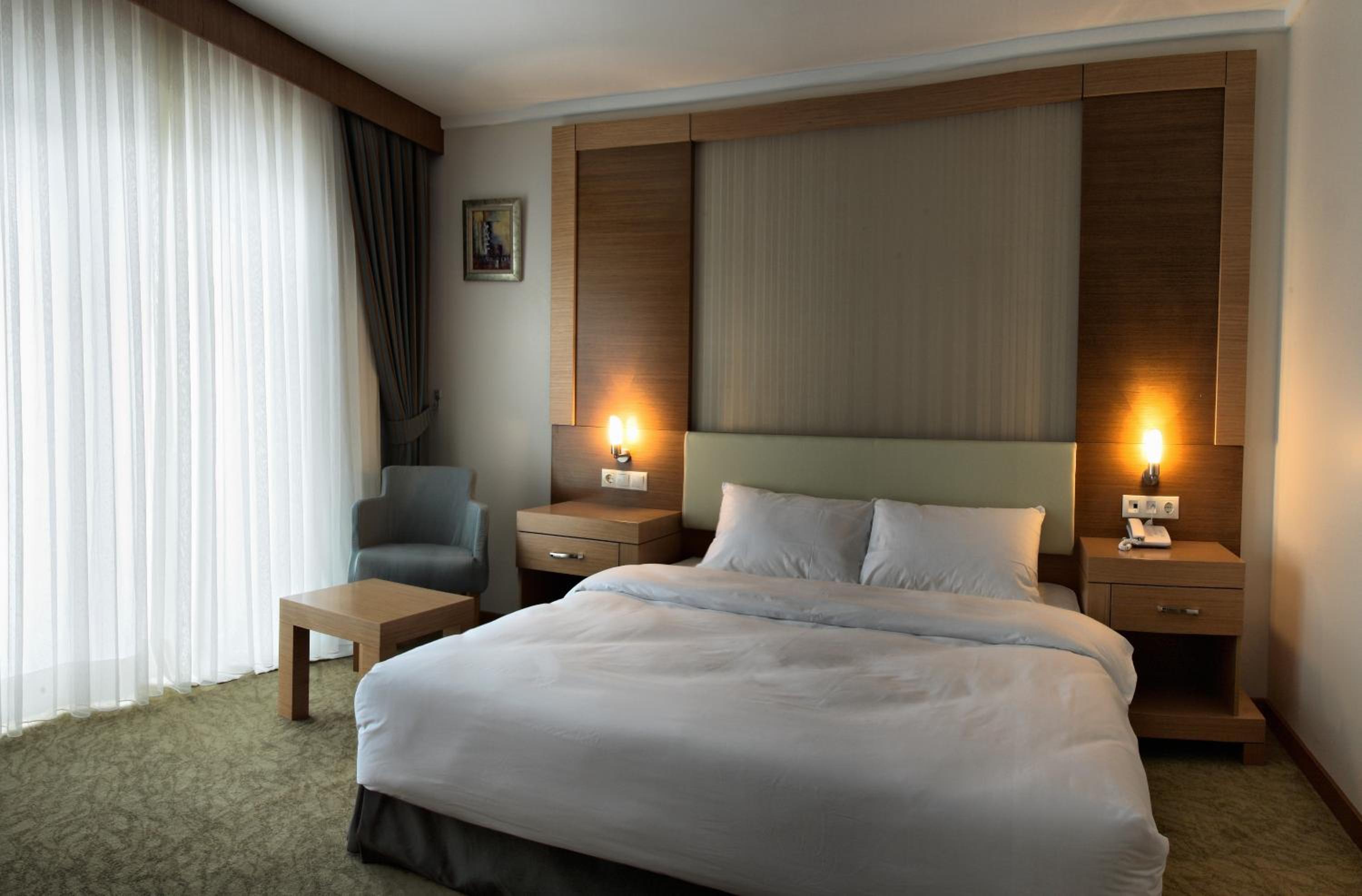 Deluxe Single Room with Balcony photo 1