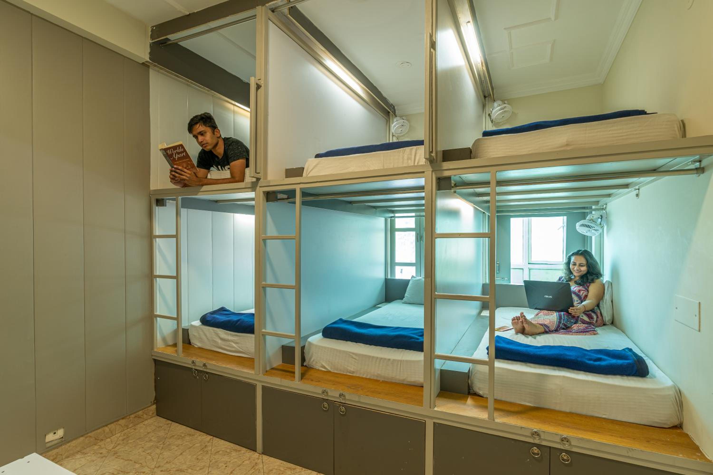 Bed in 6-Bed Mixed Dormitory Room photo 2