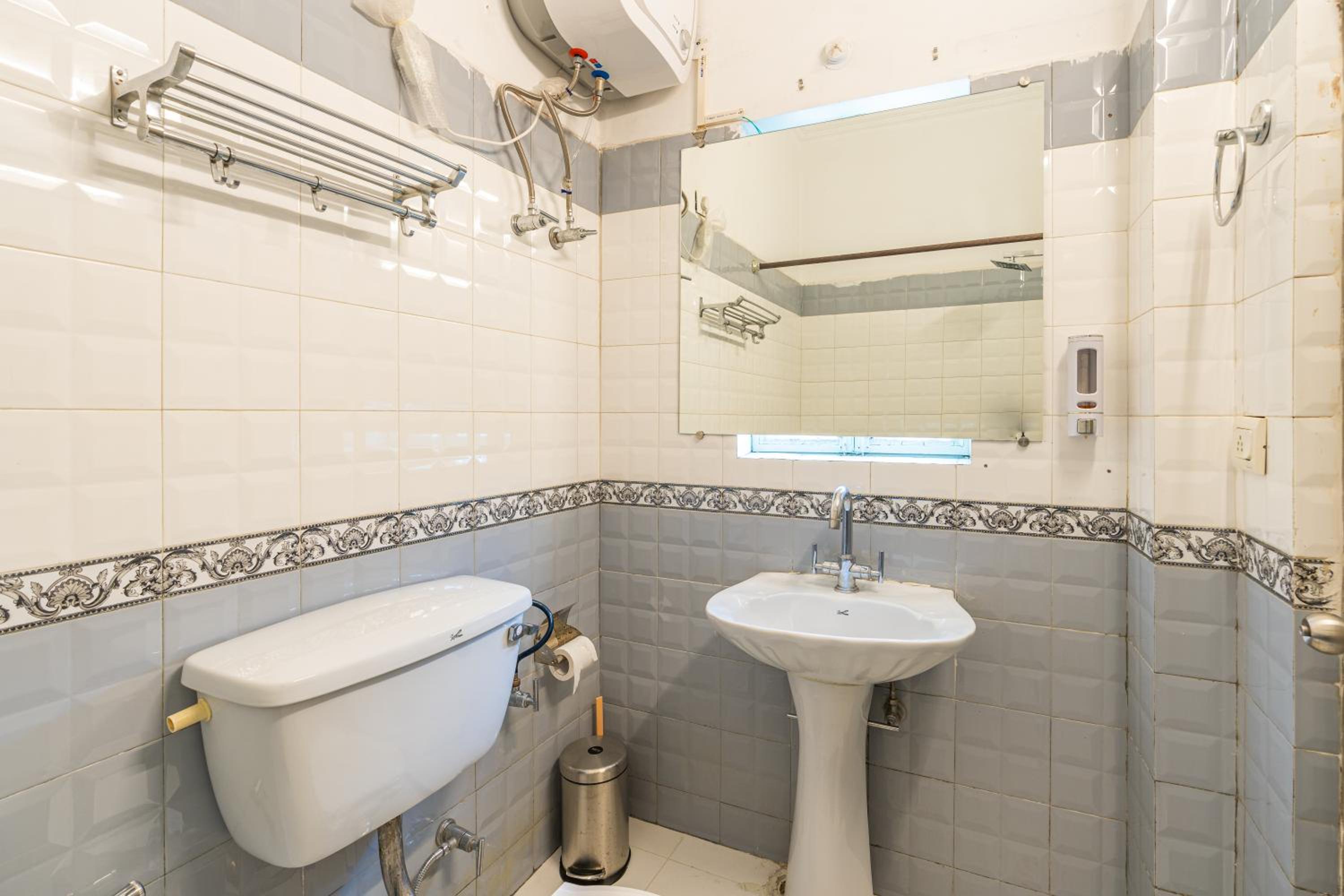 Superior Double Room - Photo 2