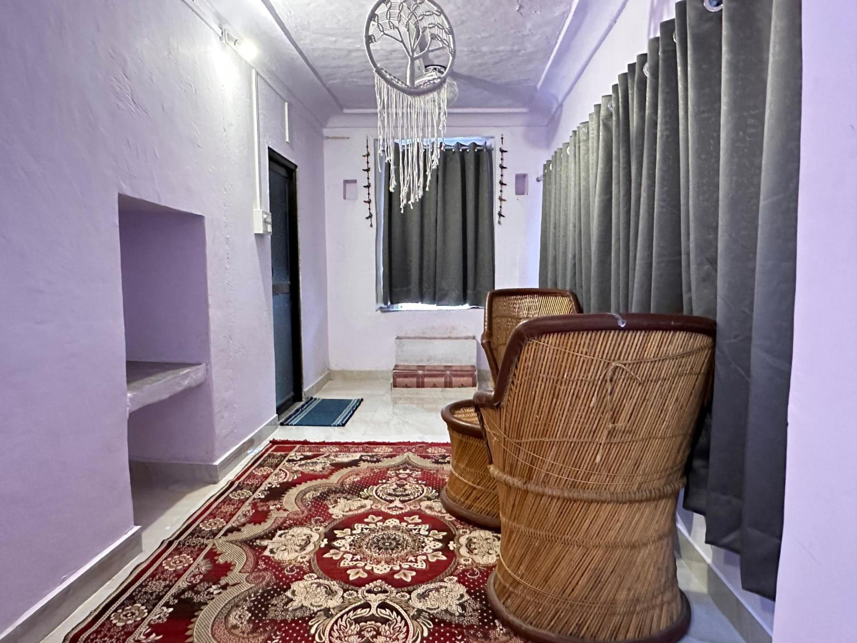 Double Room with Lake View - Photo 1