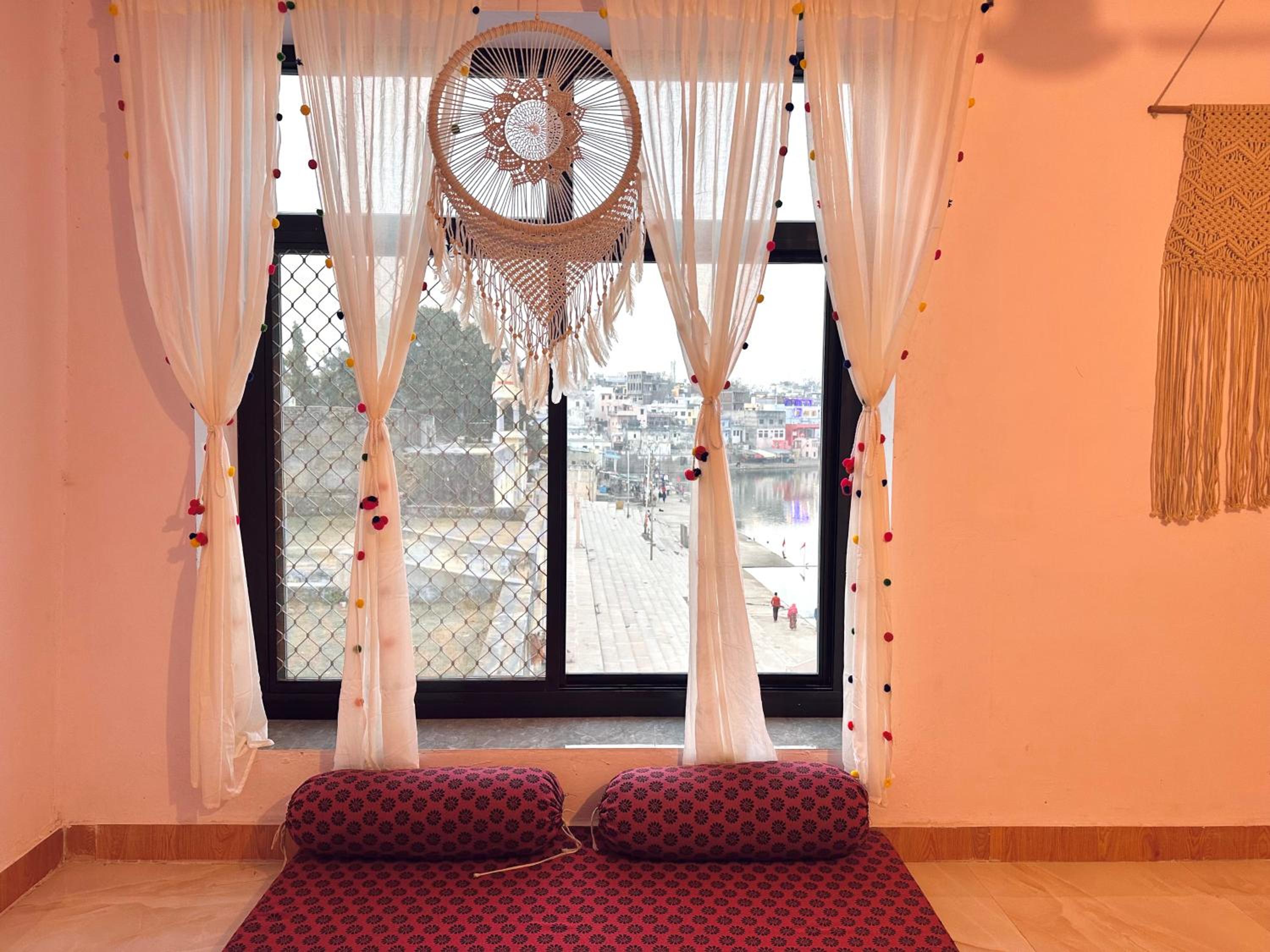 King Room with Lake View photo 2
