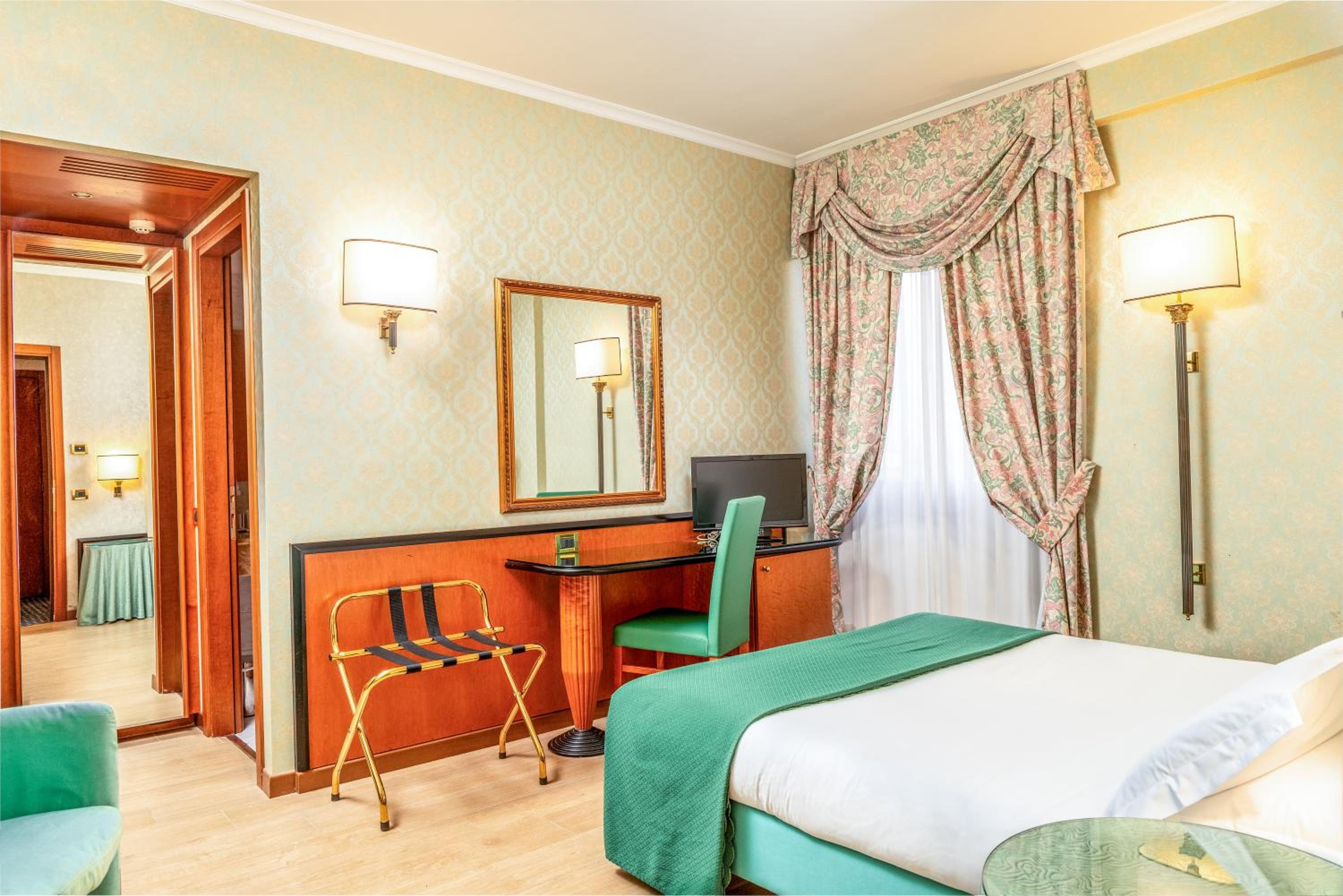 Standard Double Room photo 1