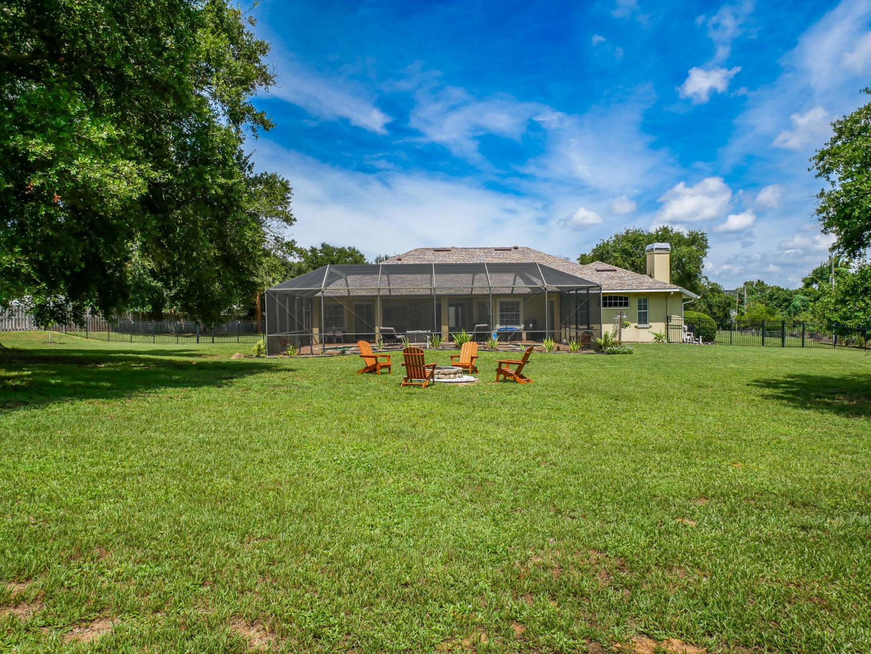 Four-Bedroom House photo 1