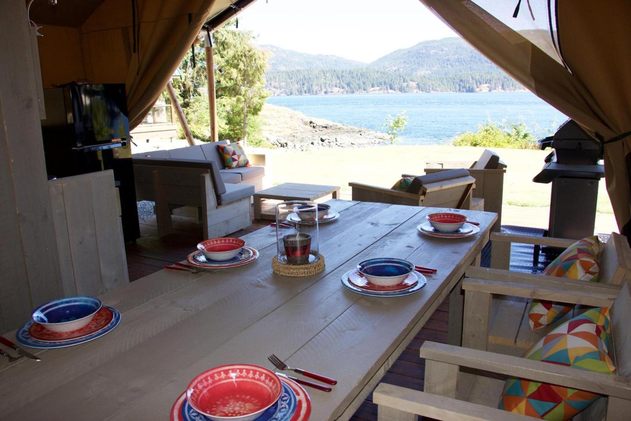 Deluxe Glamping Tent with Two Queens photo 3