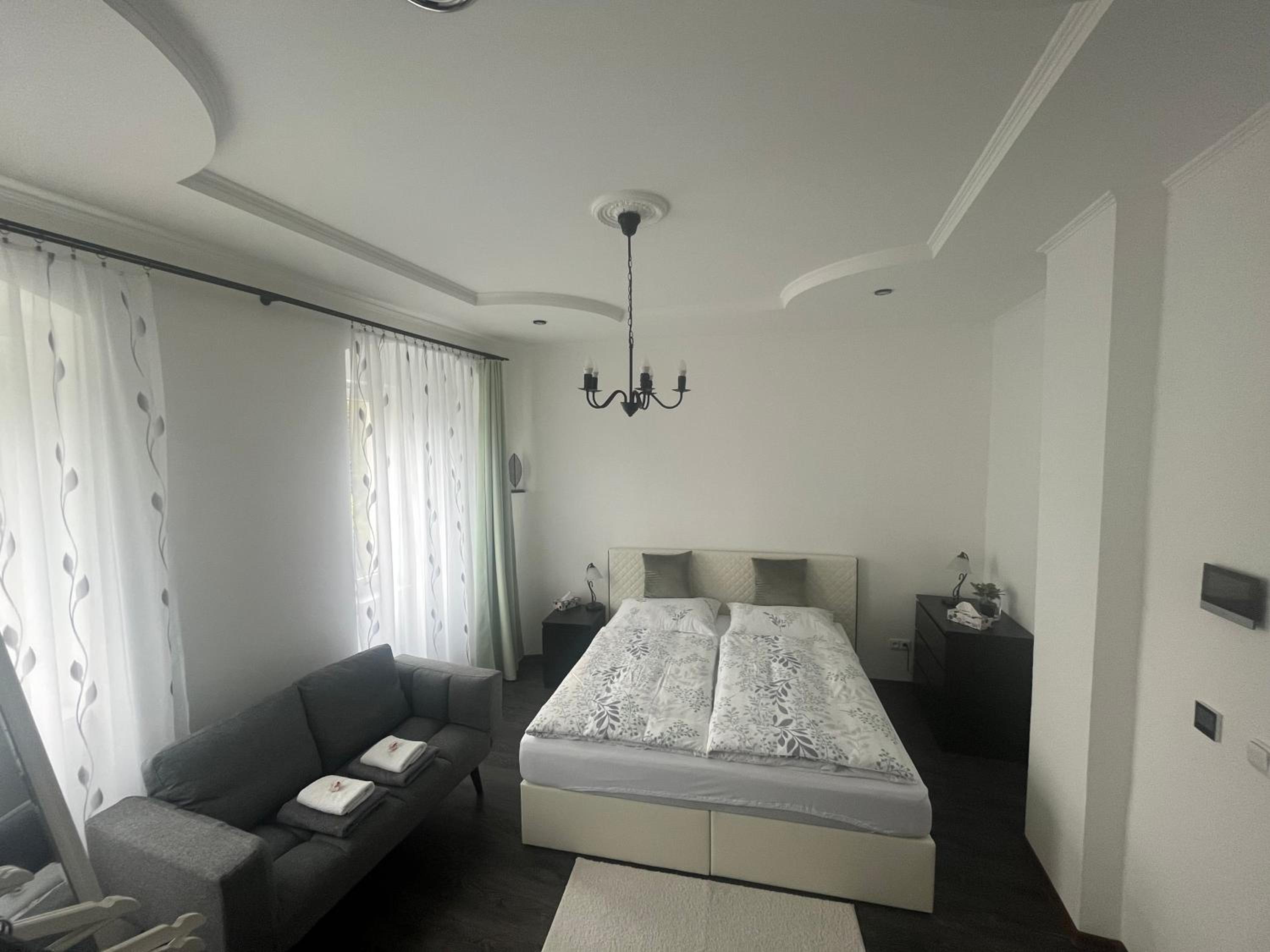 Deluxe One-Bedroom Apartment with Garden View