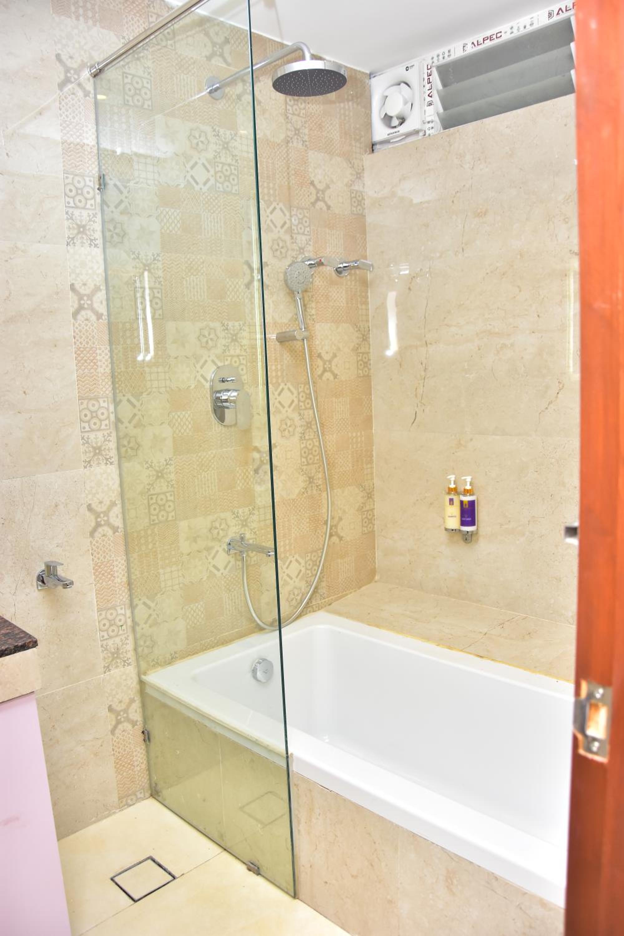 Executive Suite photo 3