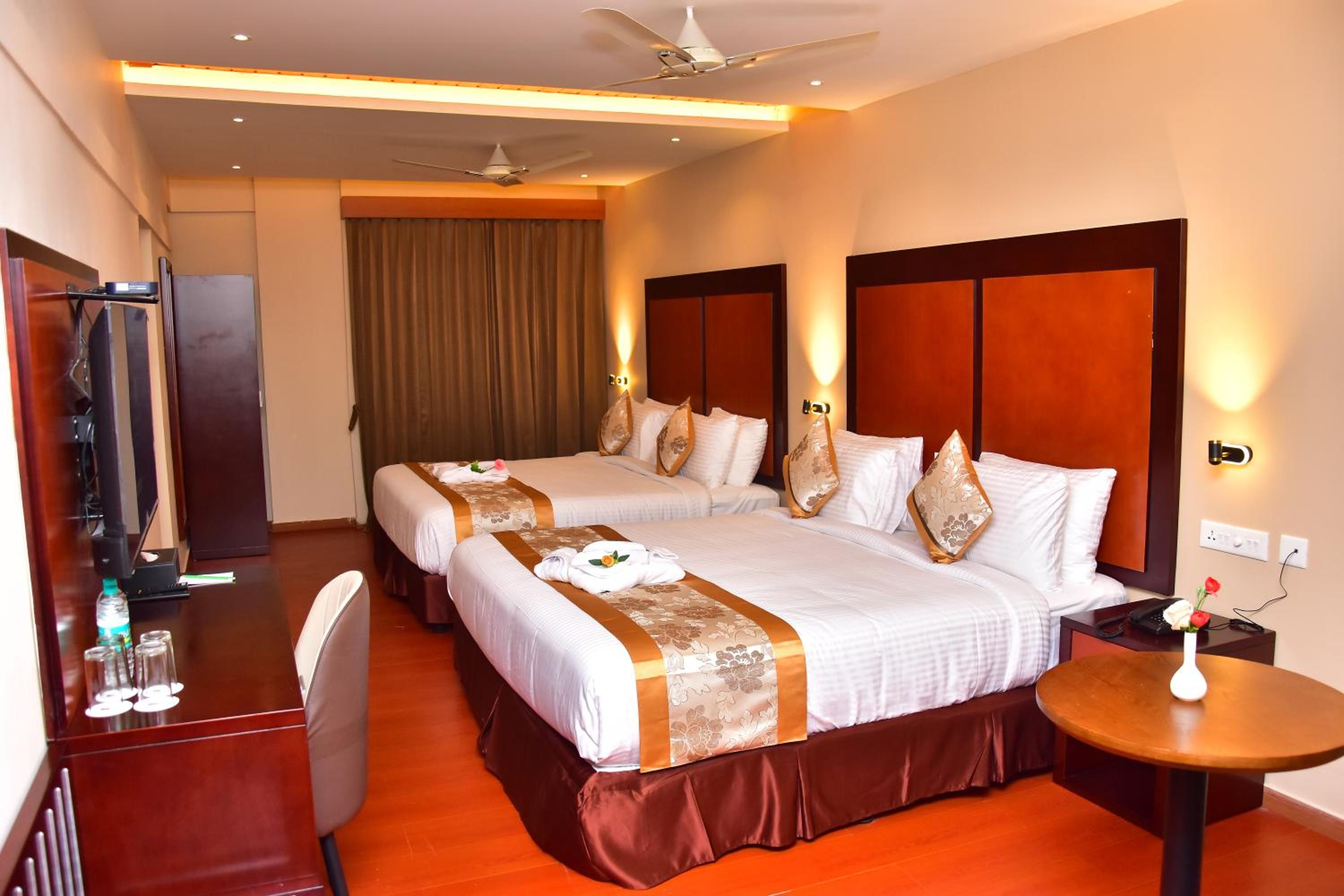 Executive Suite photo 2