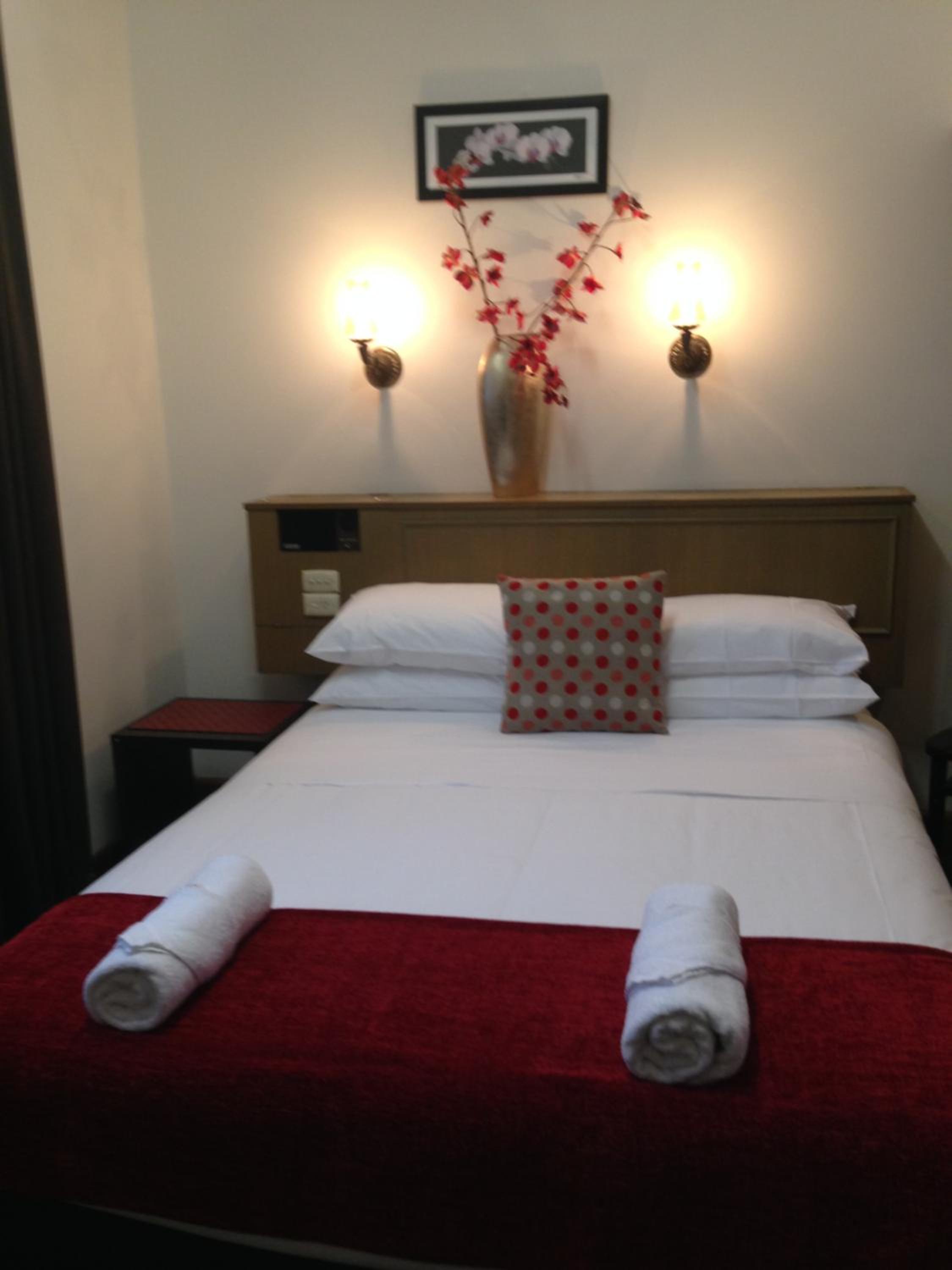 Double Or Twin Room - Upstairs photo 1