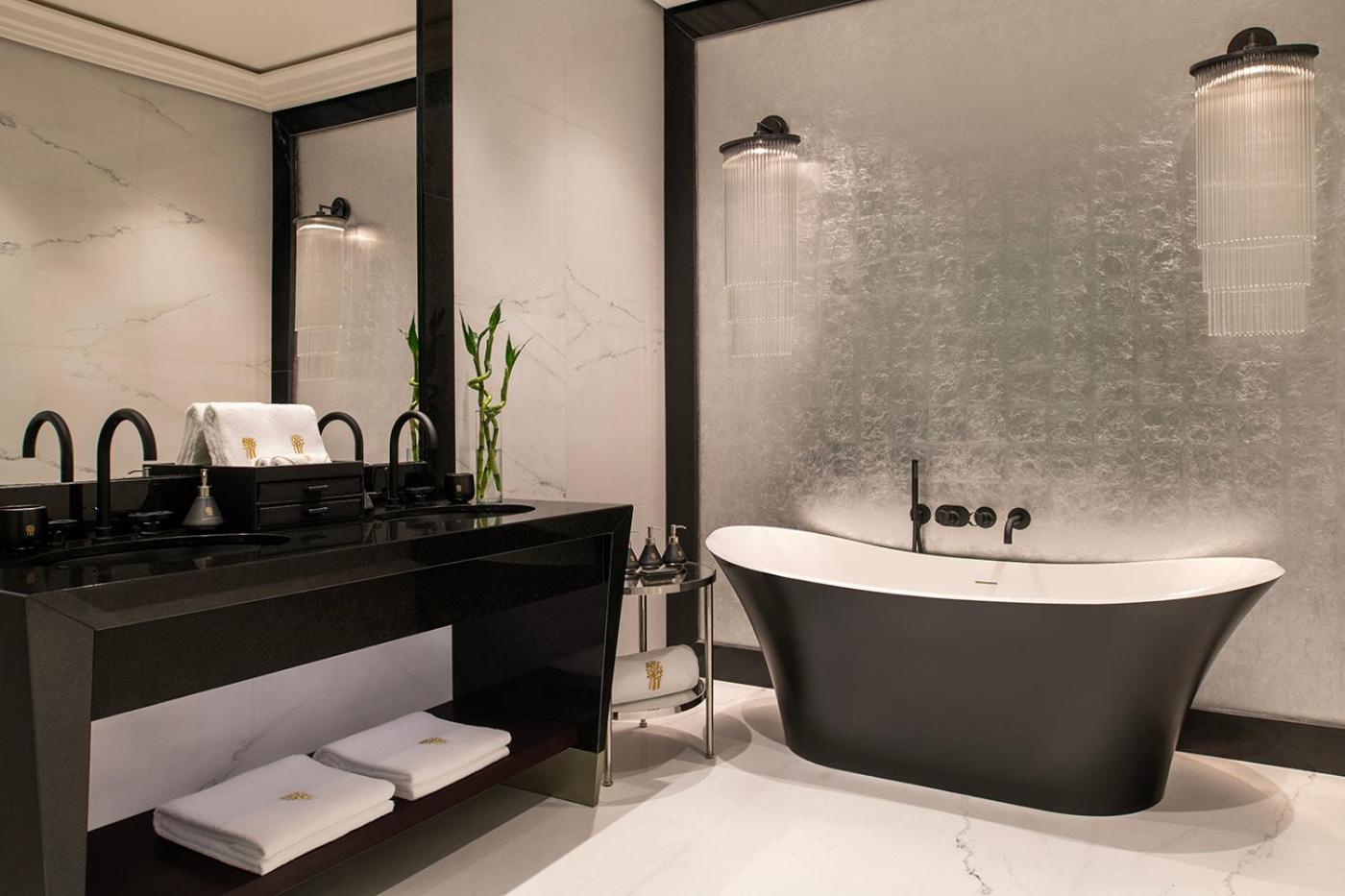 Bliss Retreat - King with Daily access to Doha Quest for 2 adults - Photo 1
