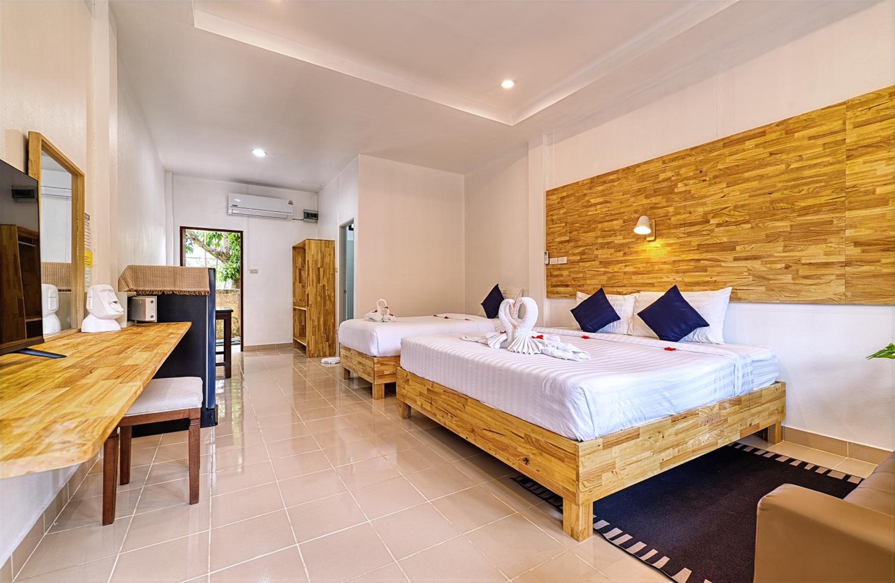 Standard Apartment with Patio - Ground Floor photo 2