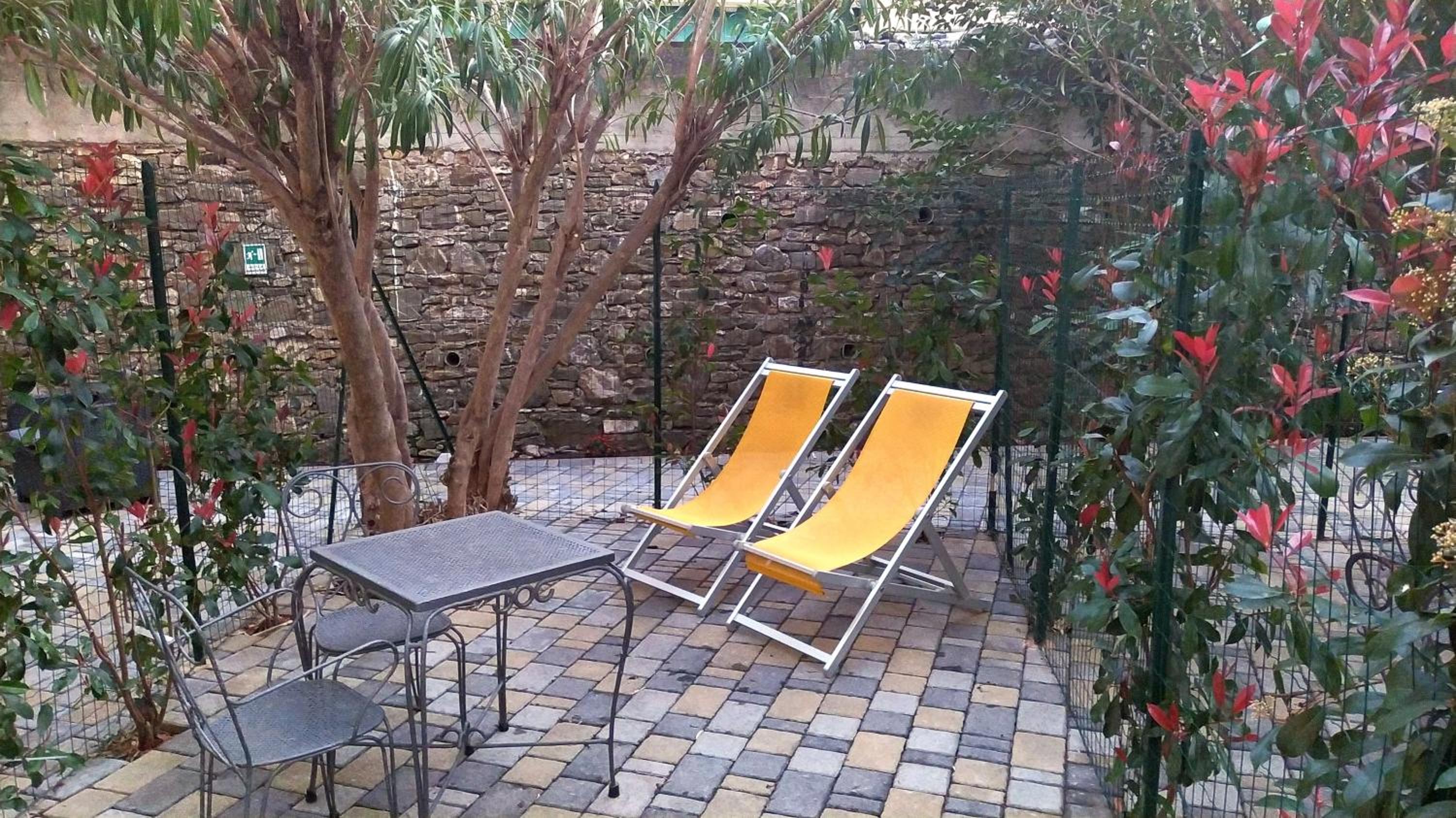 Triple Room with Terrace