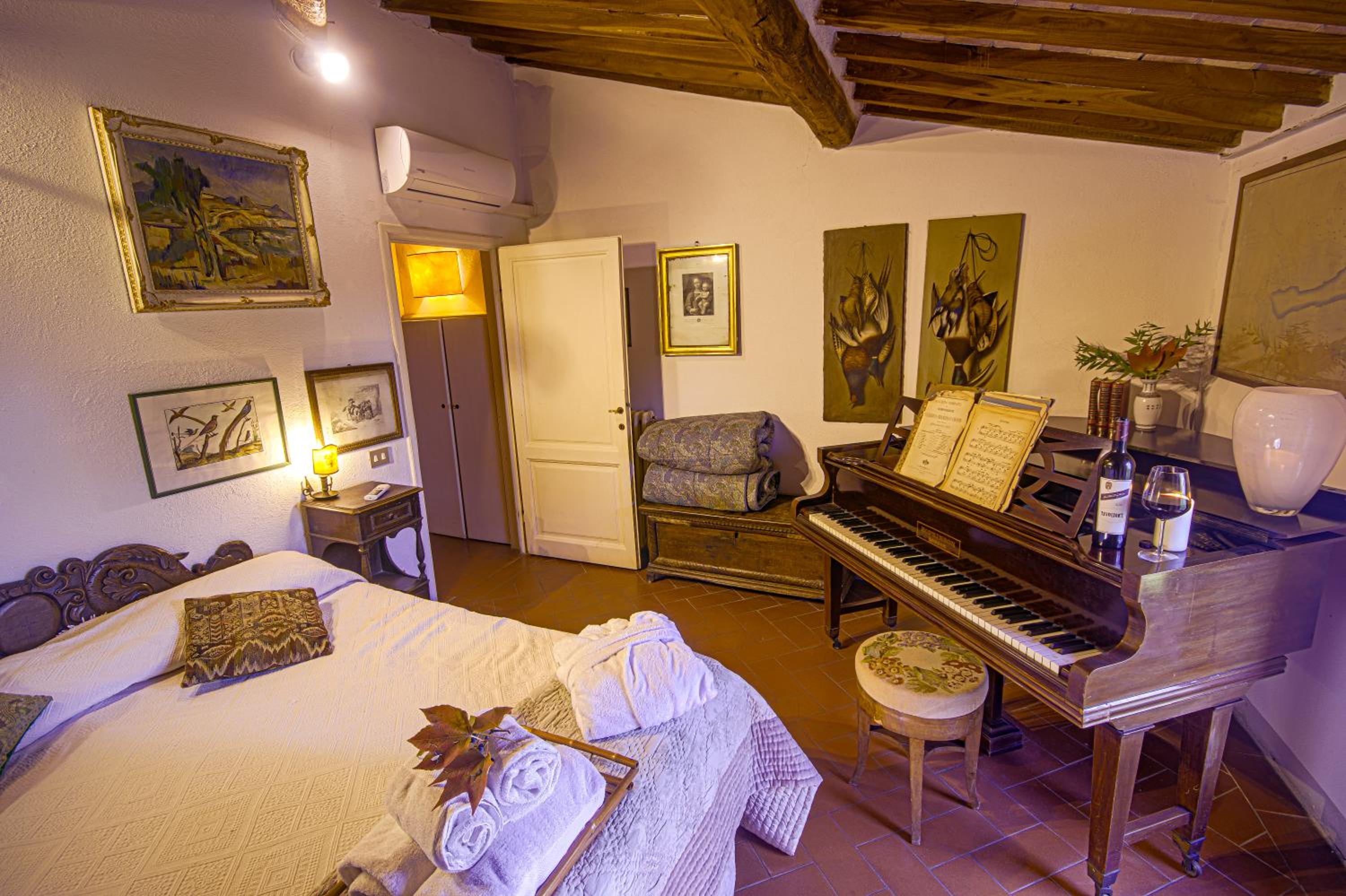 Two-Bedroom Apartment with Terrace photo 1