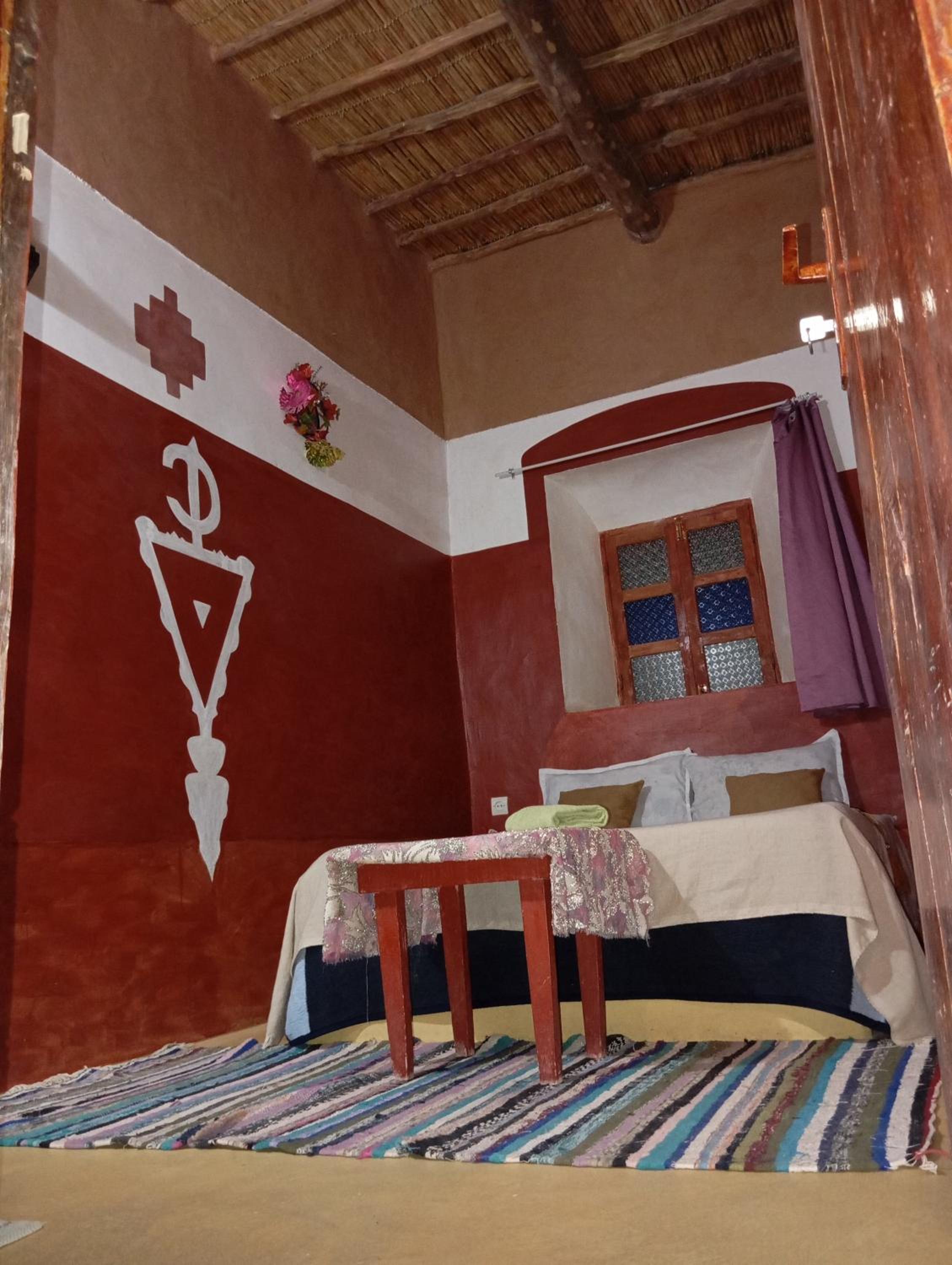 Deluxe Double Room (2 Adults + 1 Child) photo 3