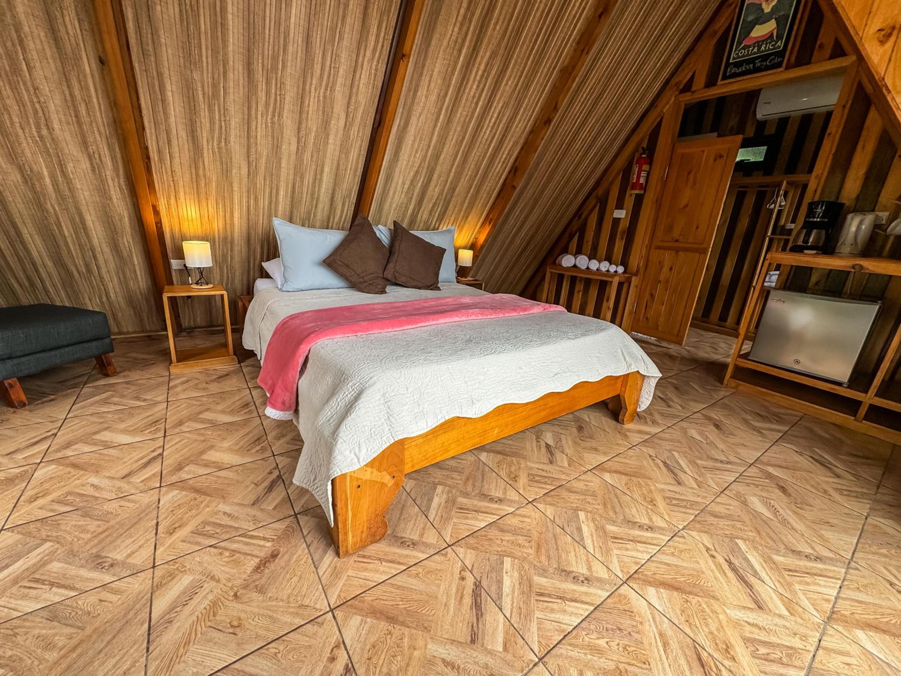 Deluxe Bungalow