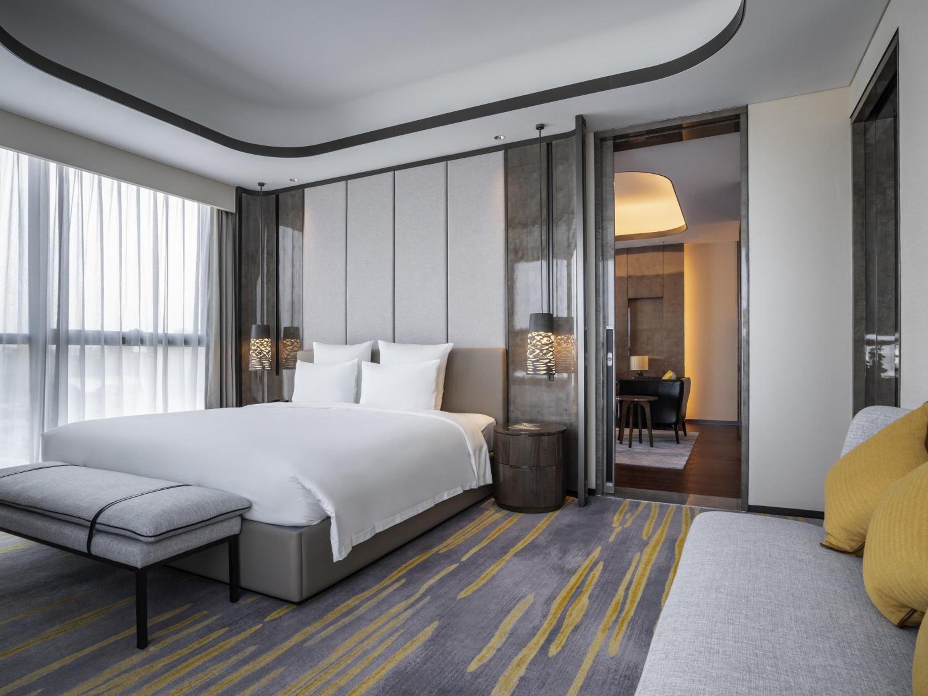 Family King Suite